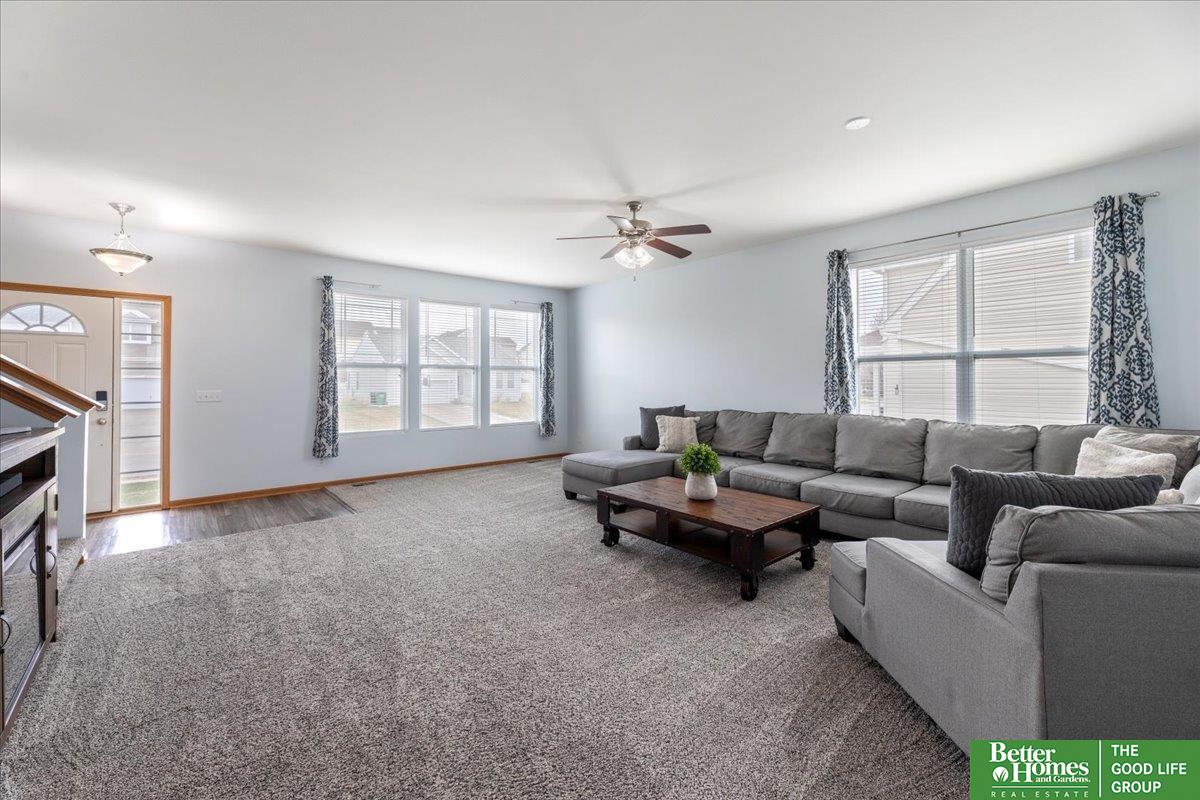 2304 Ridgeview Drive