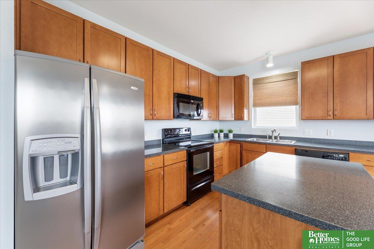 2304 Ridgeview Drive