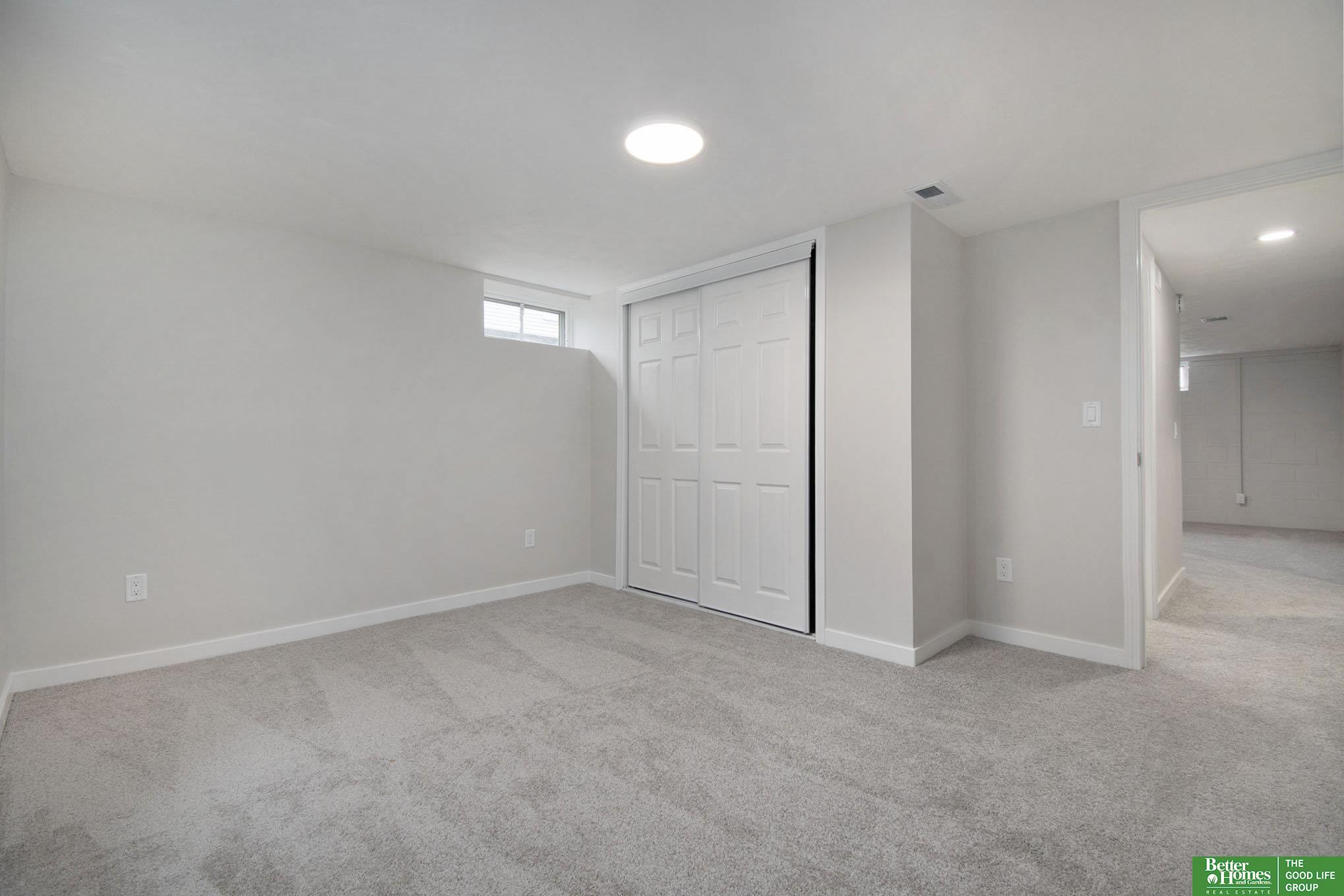 3958 Hillsdale Avenue