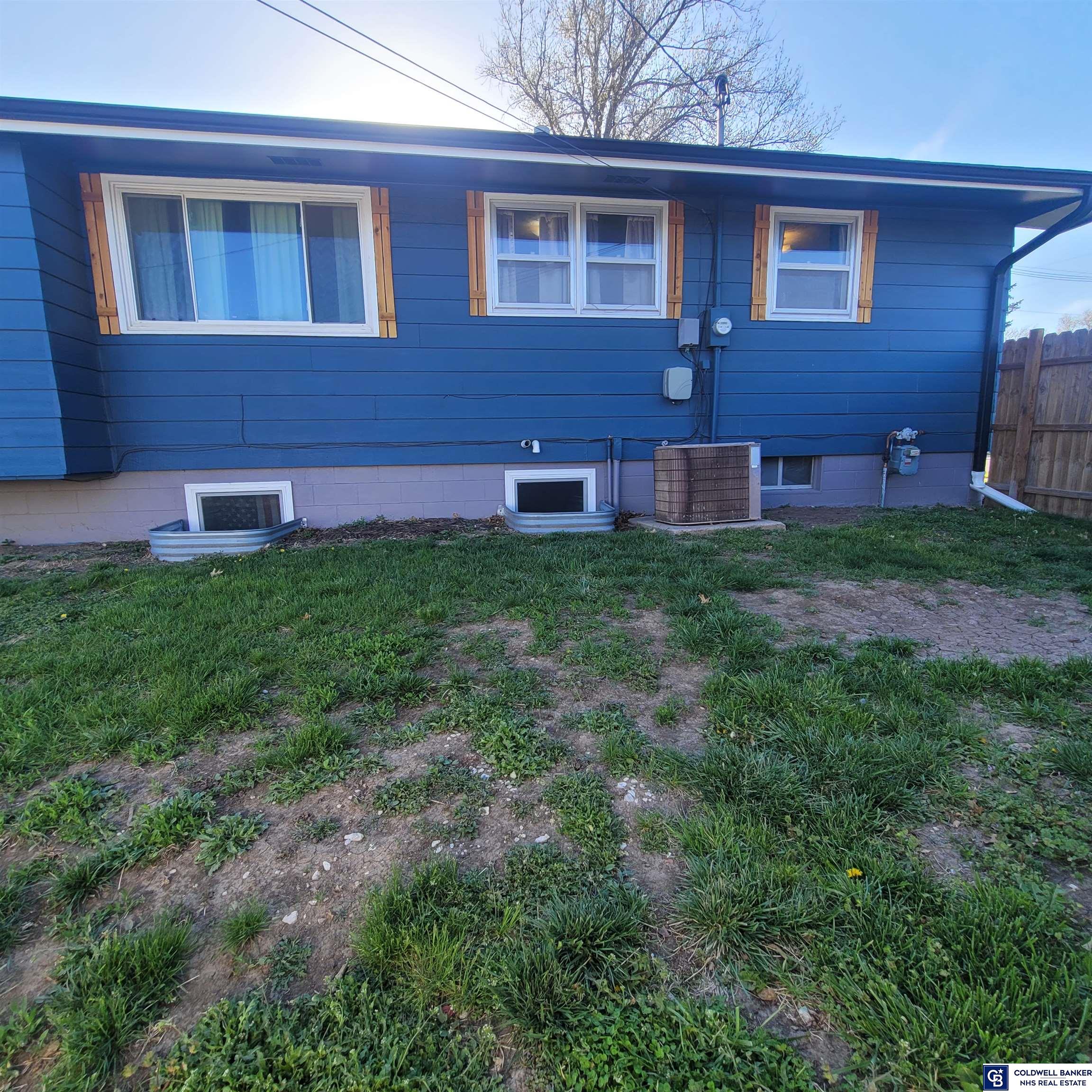 1824 N East Avenue