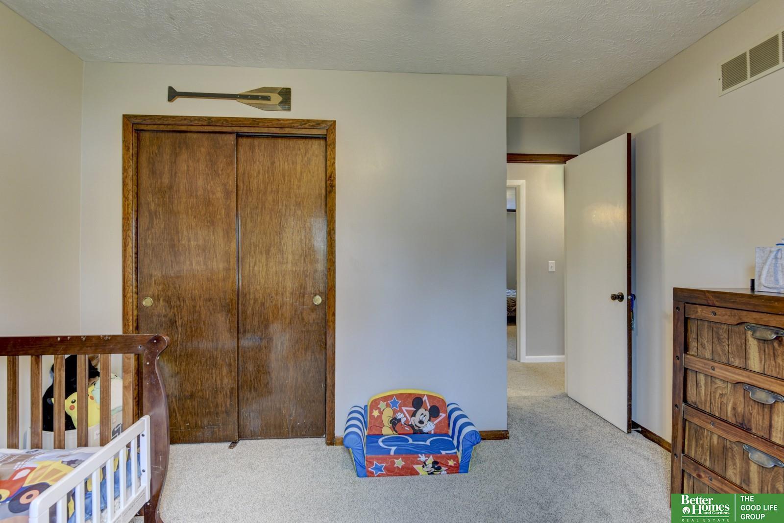 3735 Lawnwood Drive