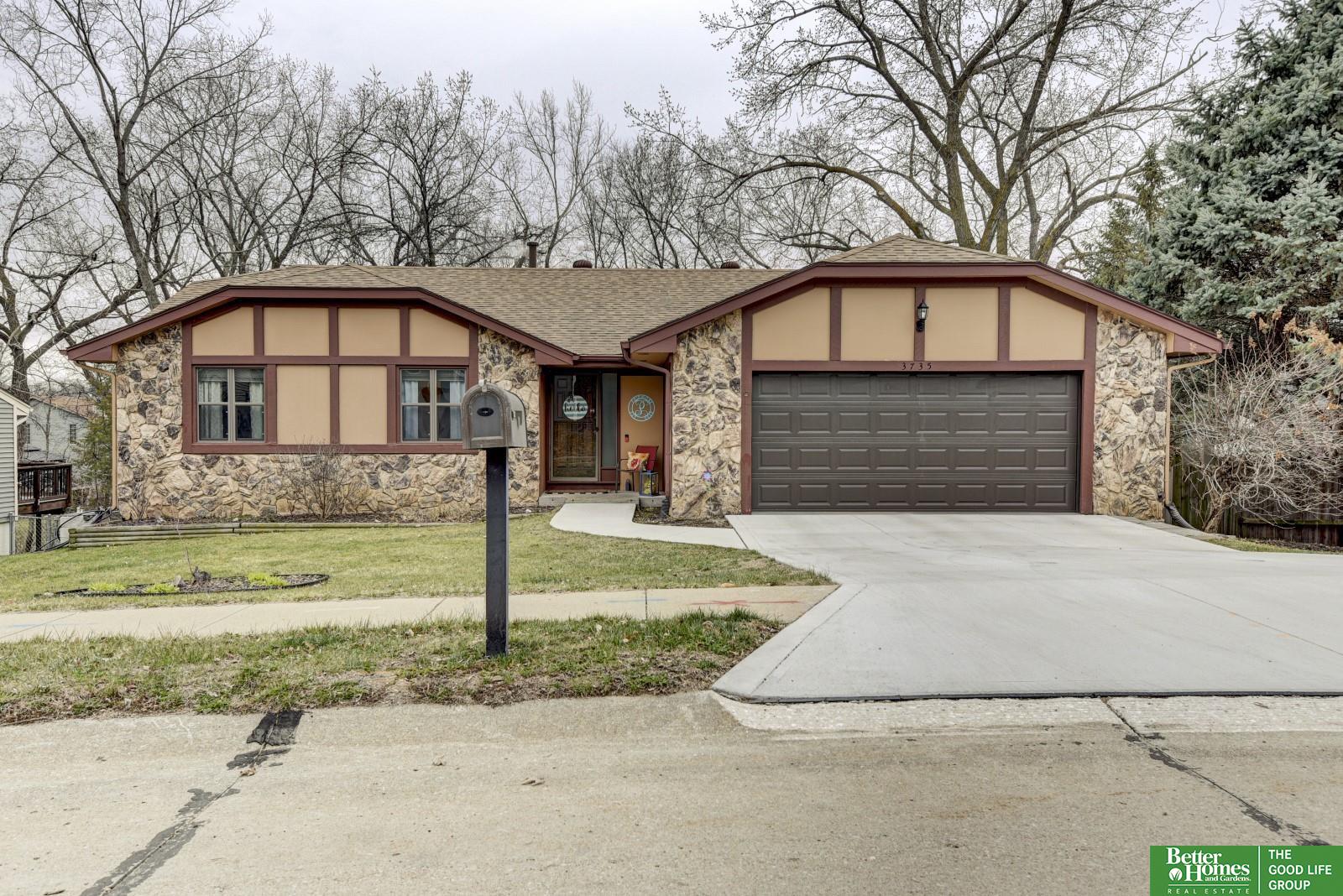 3735 Lawnwood Drive