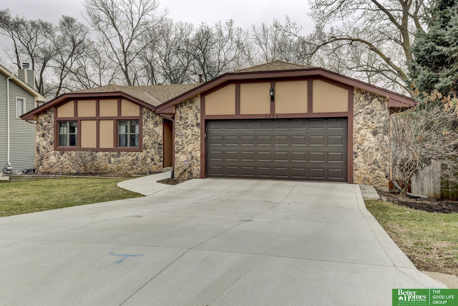 3735 Lawnwood Drive