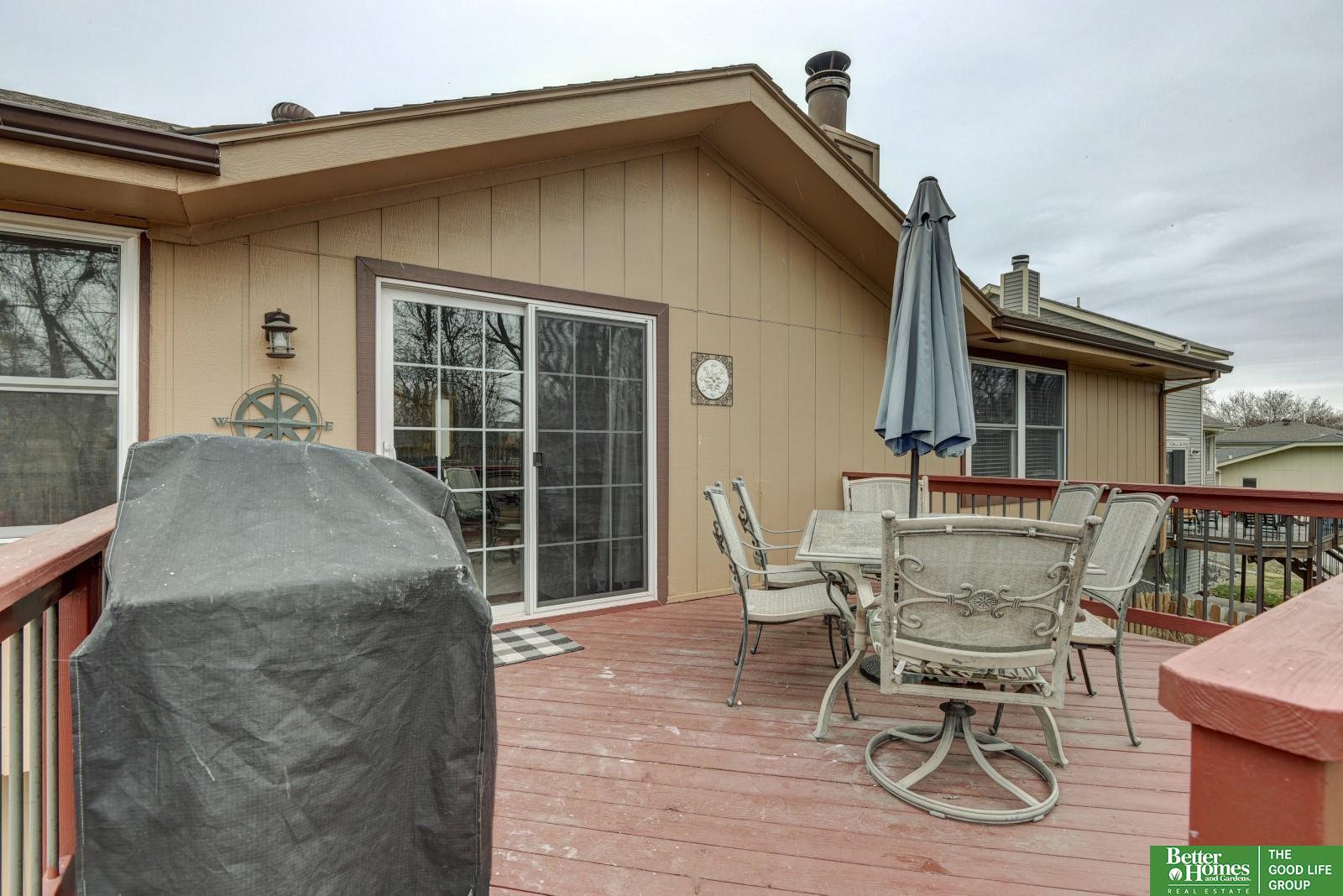 3735 Lawnwood Drive