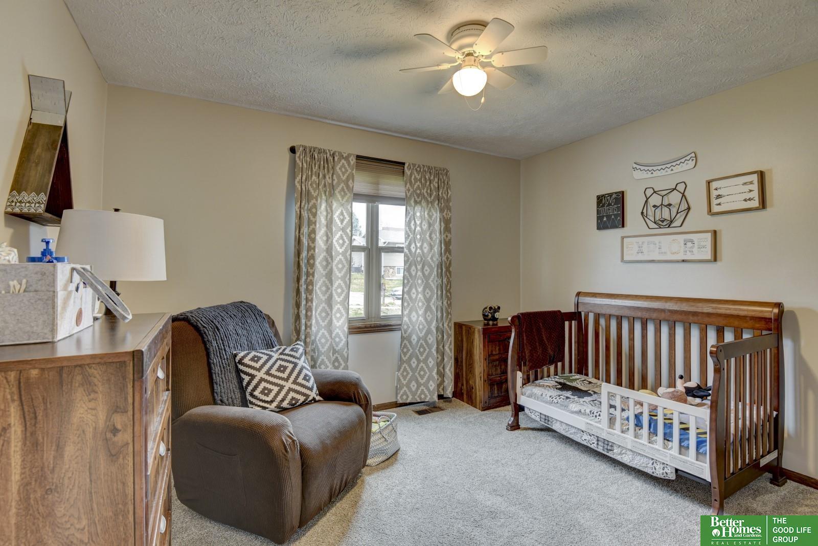 3735 Lawnwood Drive