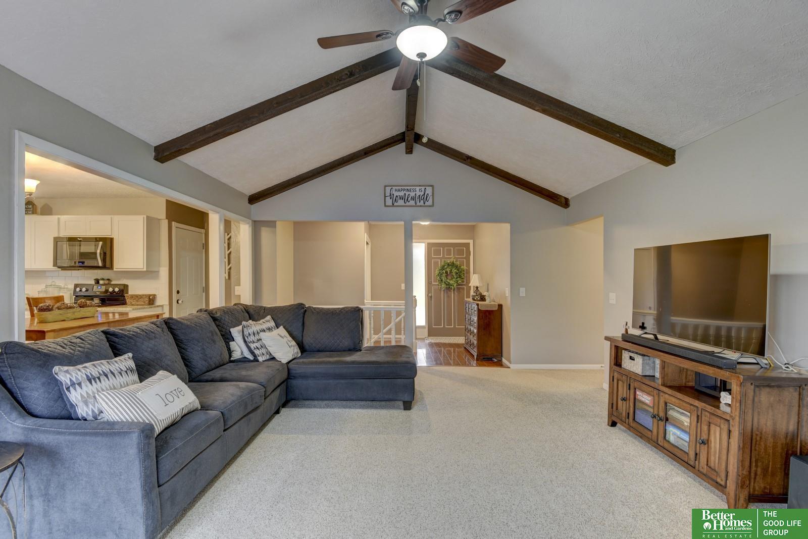 3735 Lawnwood Drive