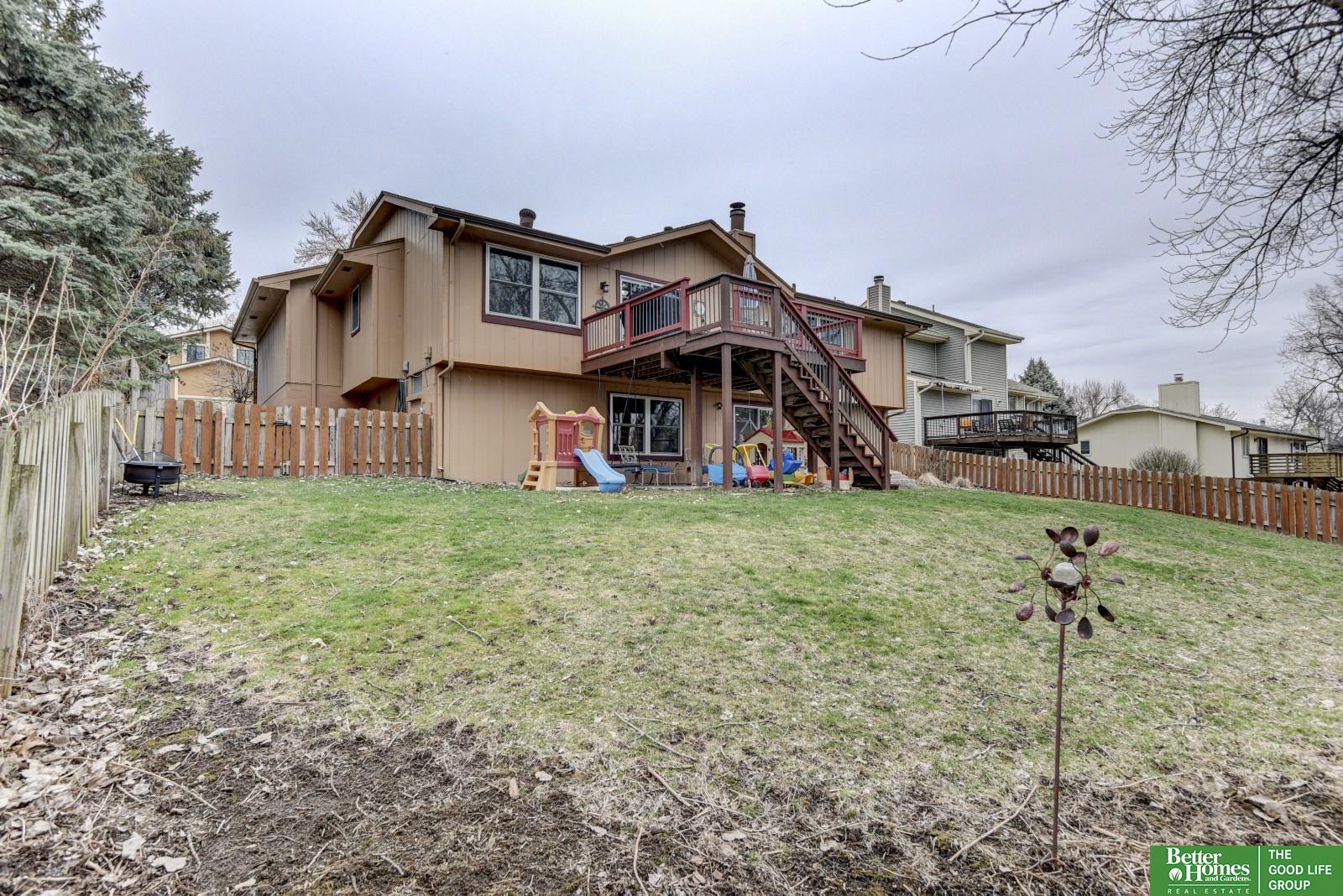 3735 Lawnwood Drive