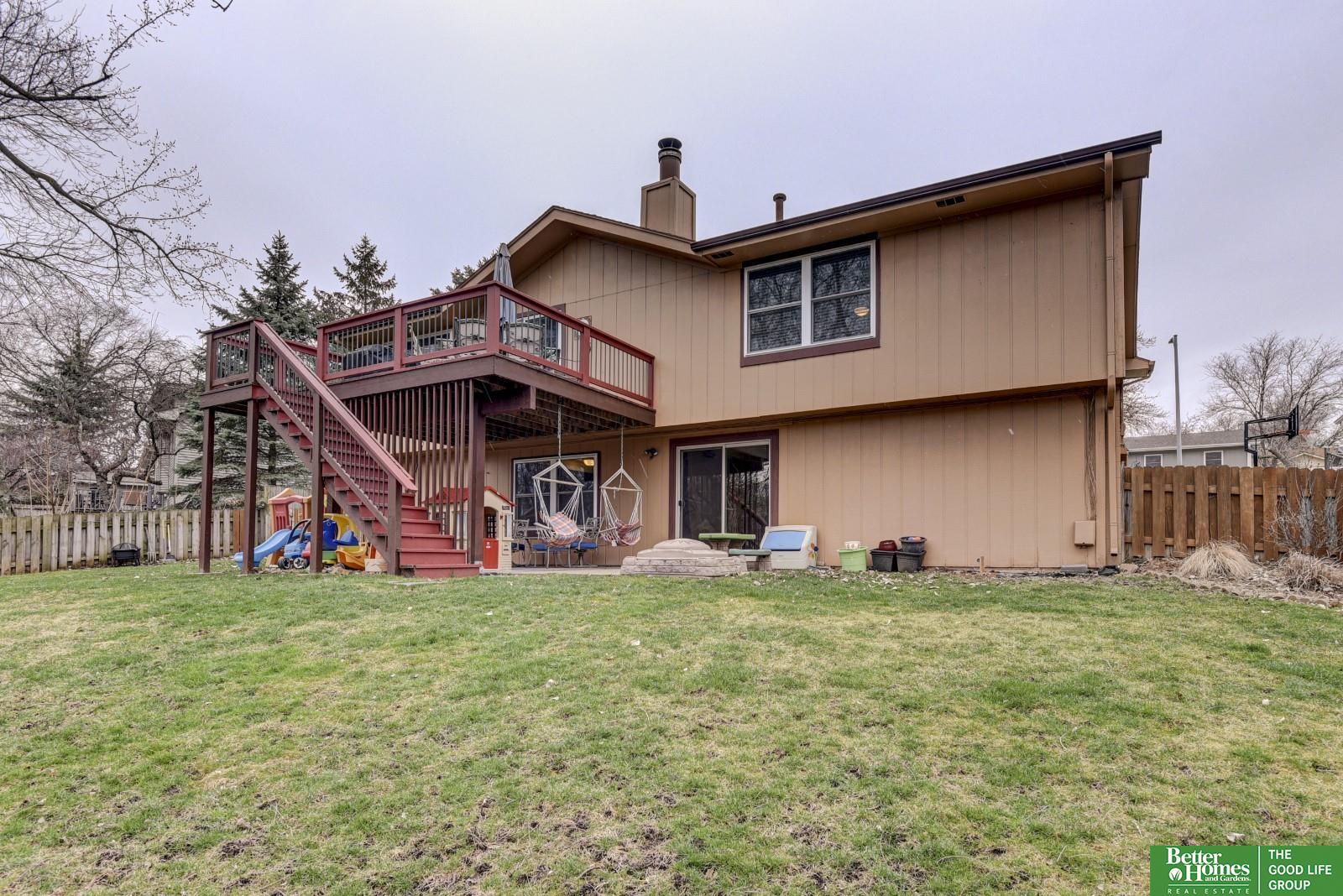 3735 Lawnwood Drive