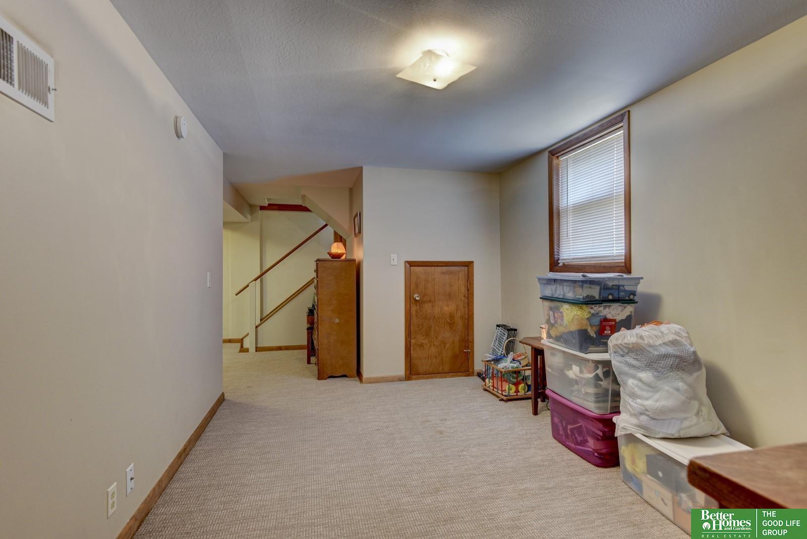 12 Wenwood Circle