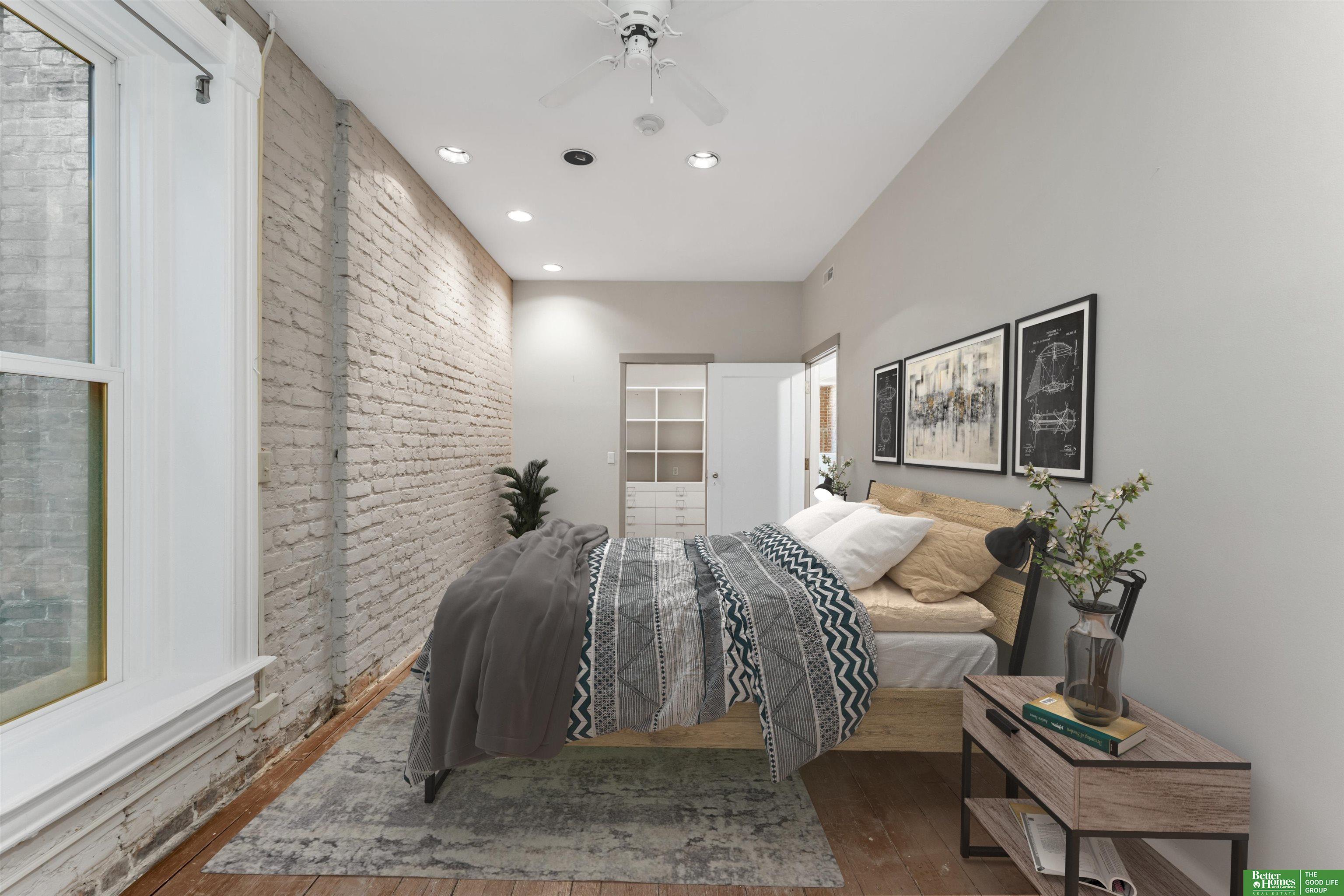 1208 Howard Street # 4