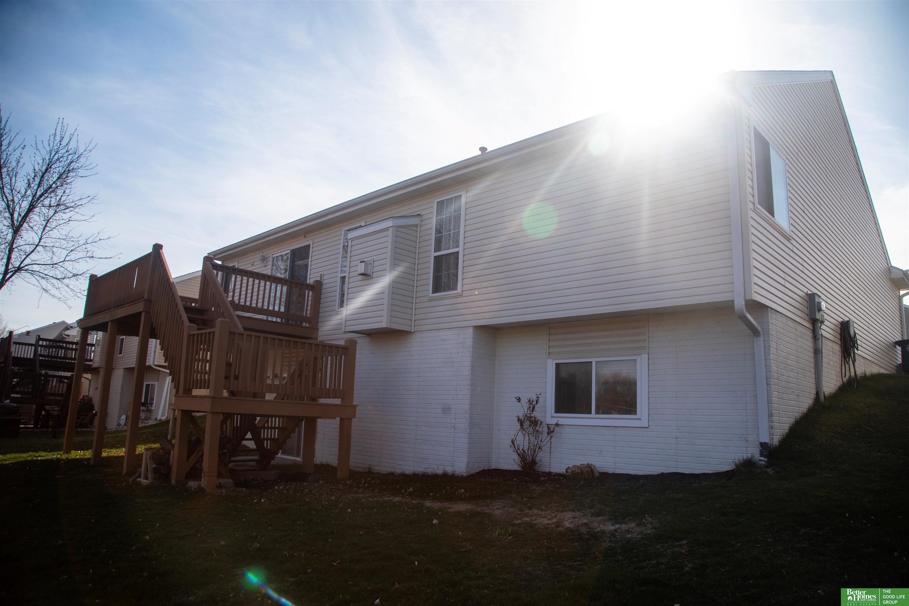 5803 S 157th Street