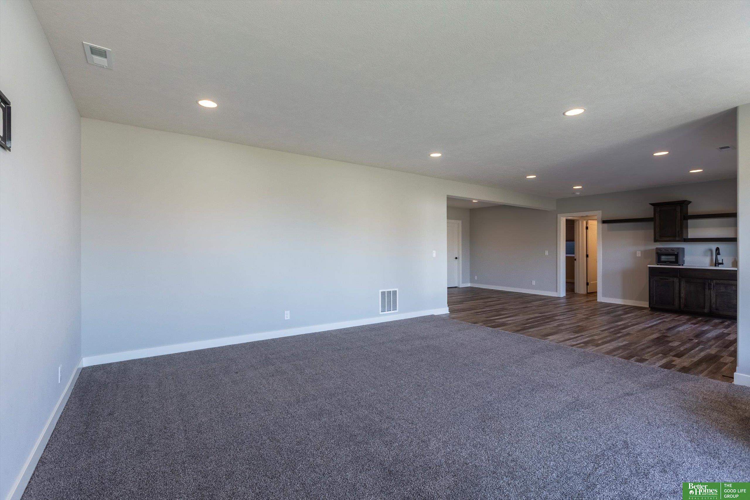 12703 S 78th Street