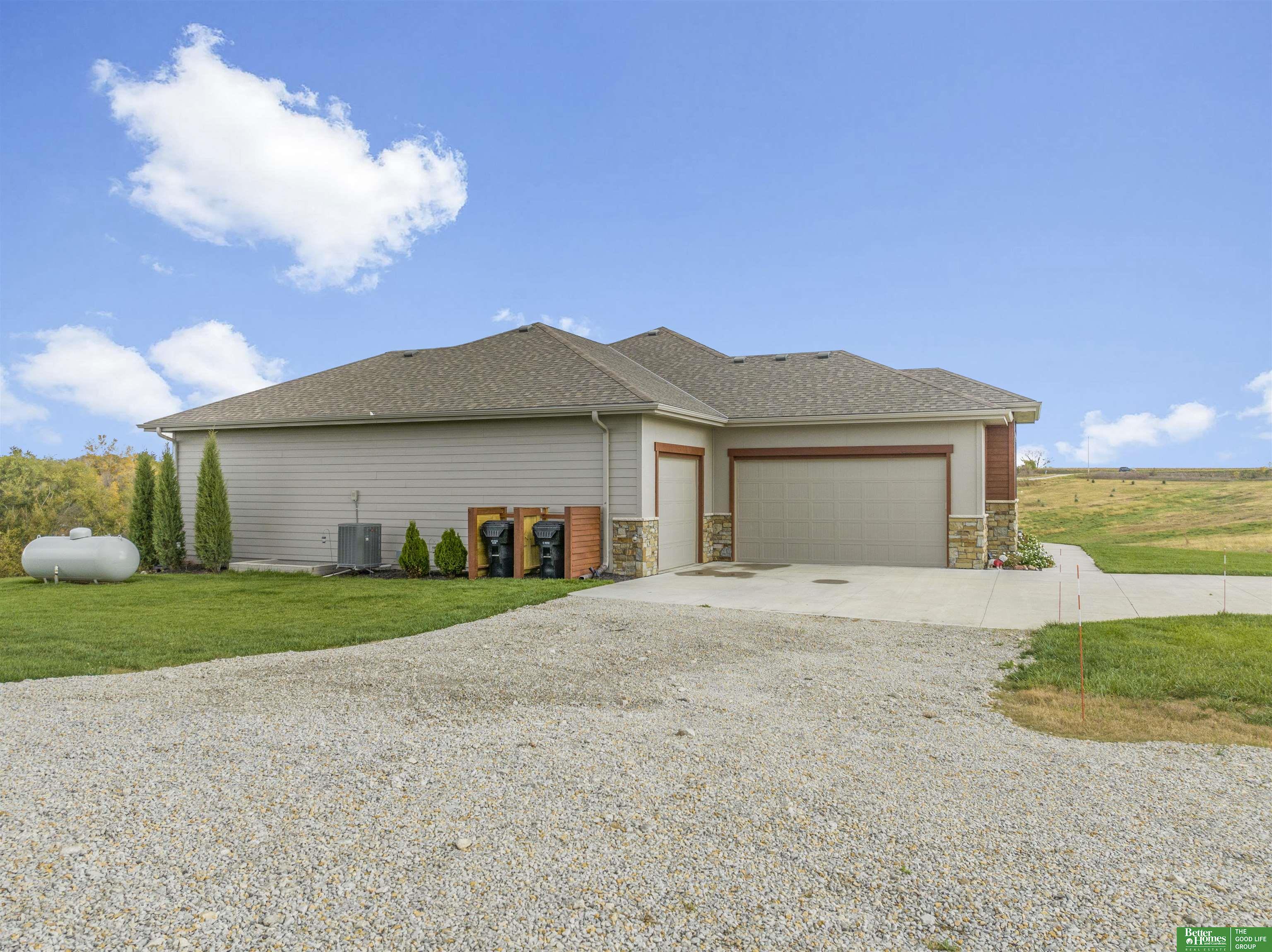 35786 River Ridge Circle