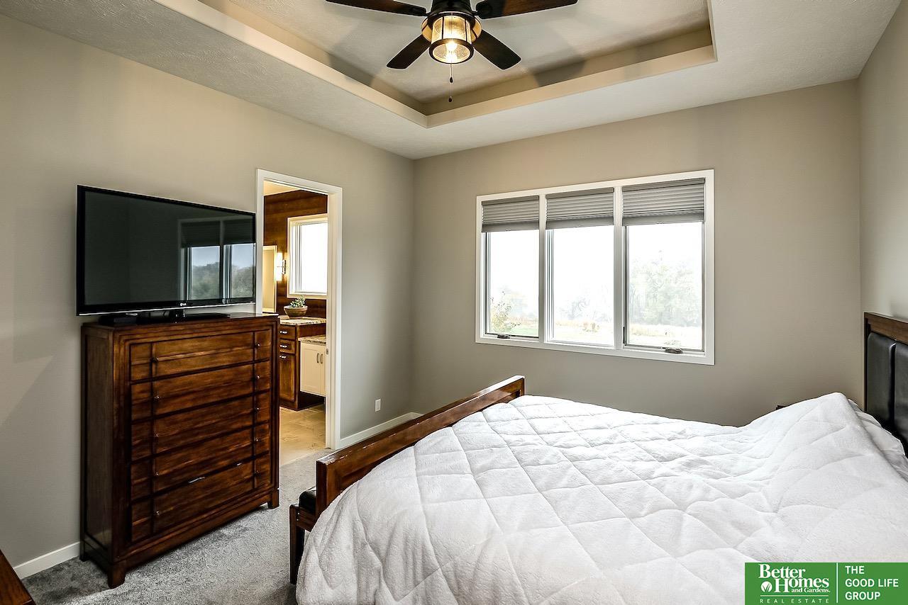 35786 River Ridge Circle