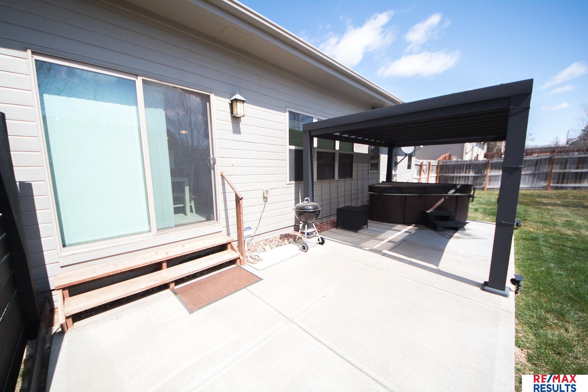 121 Broken Arrow Circle