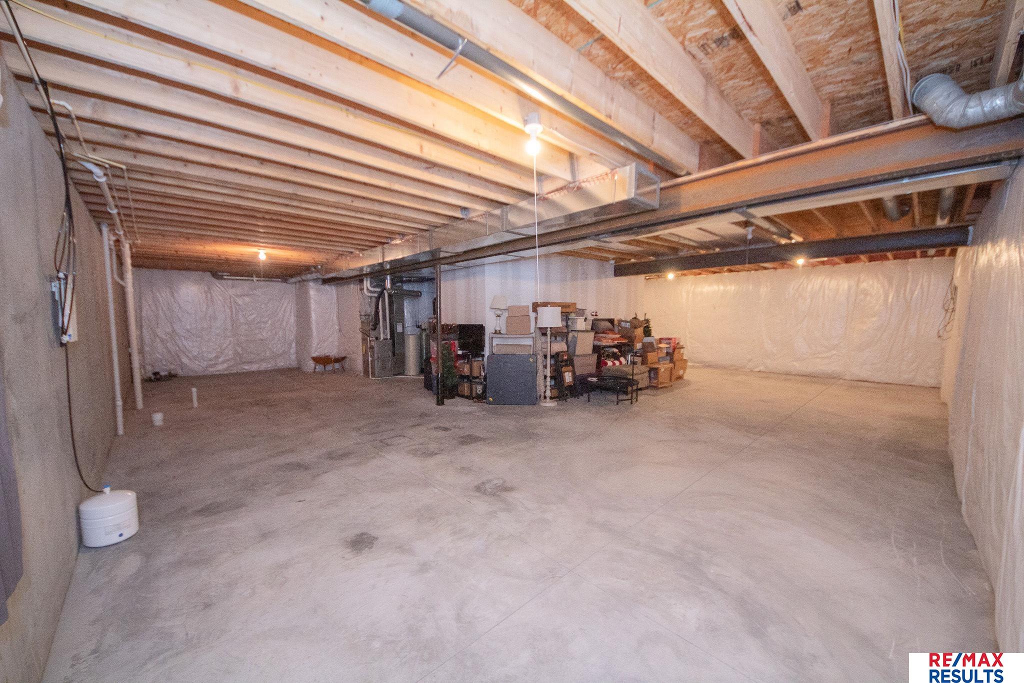 121 Broken Arrow Circle
