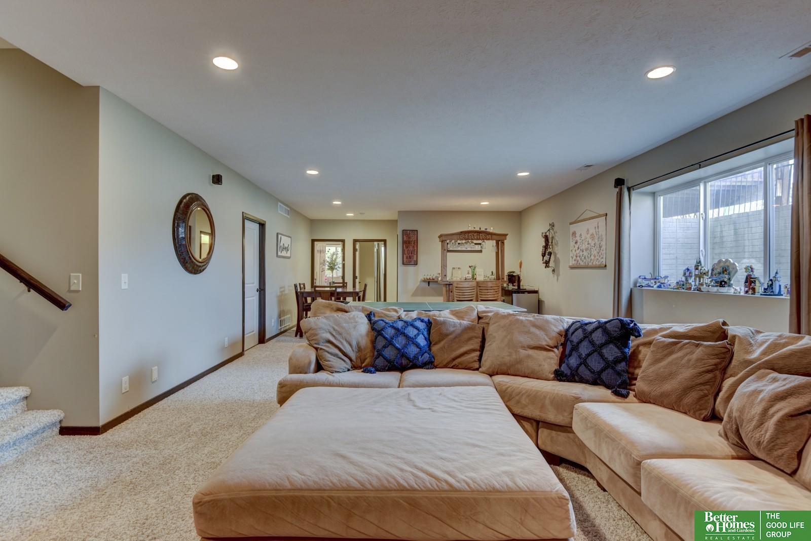 9608 White Pine Road