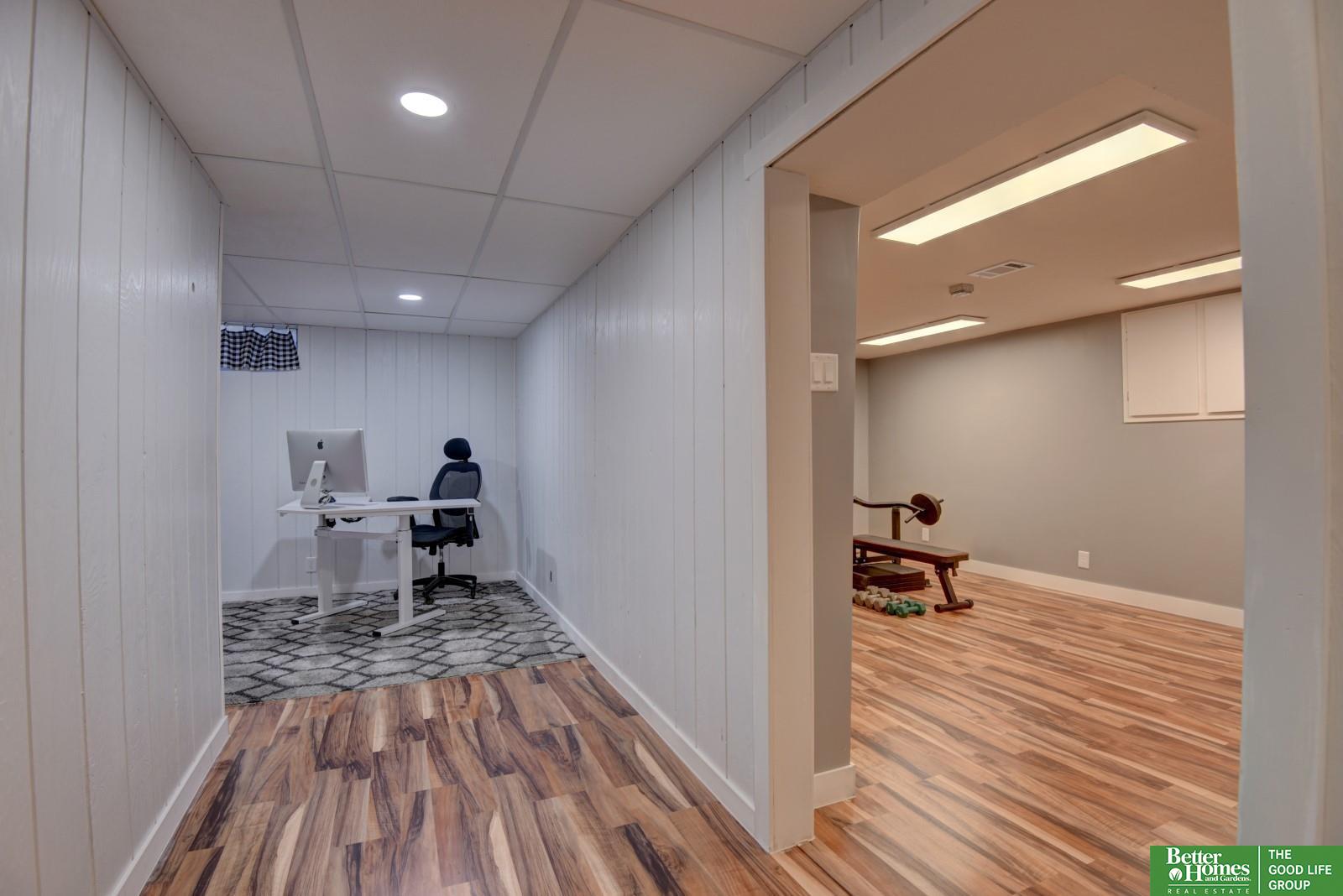 1205 N 145 Plaza