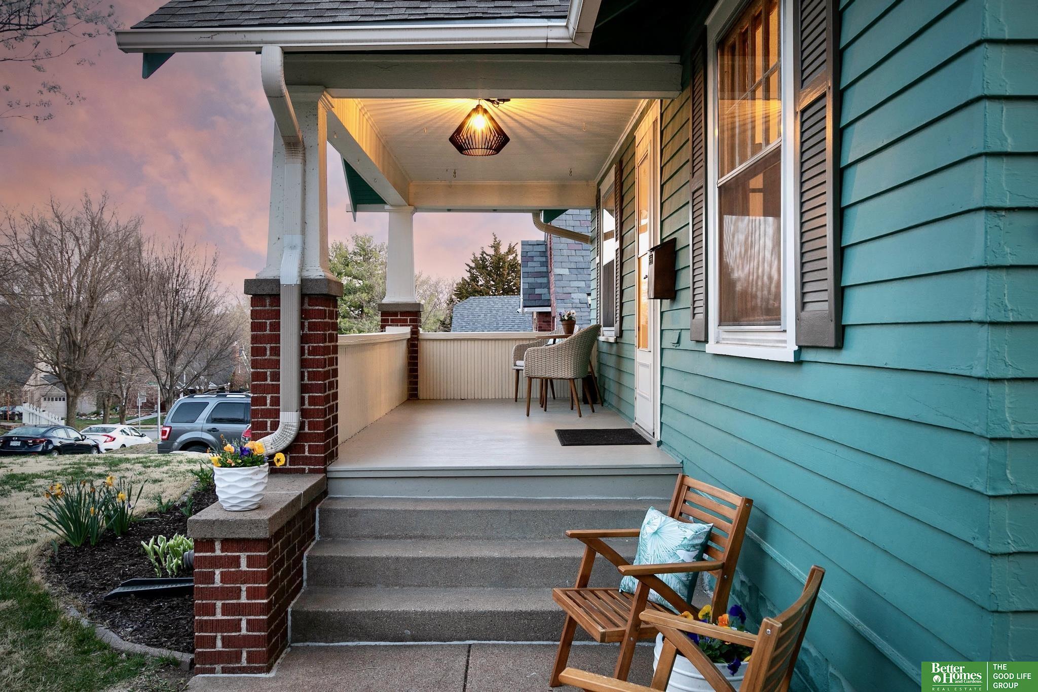 2016 N 50th Avenue