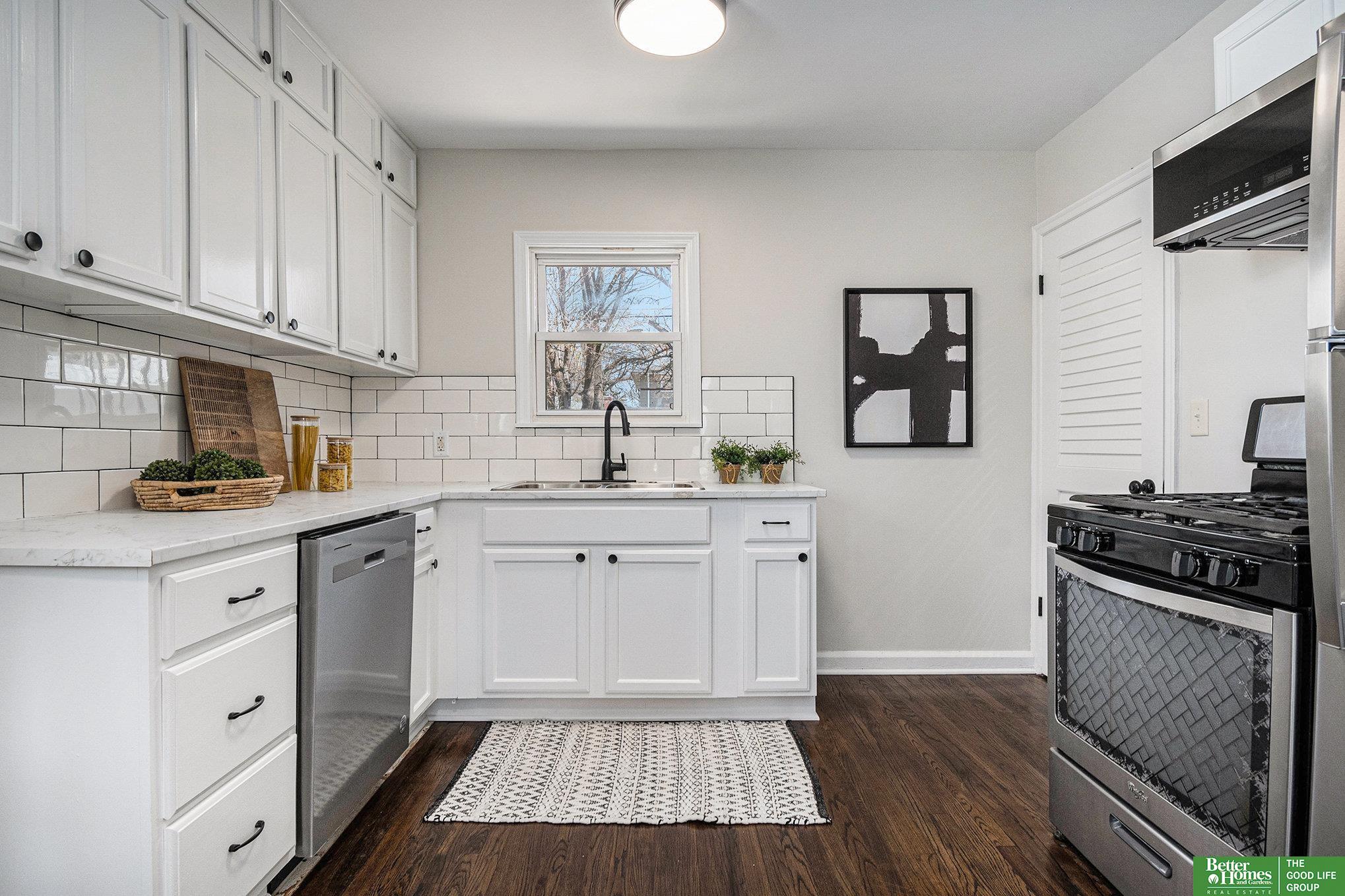 2215 S 42nd Street
