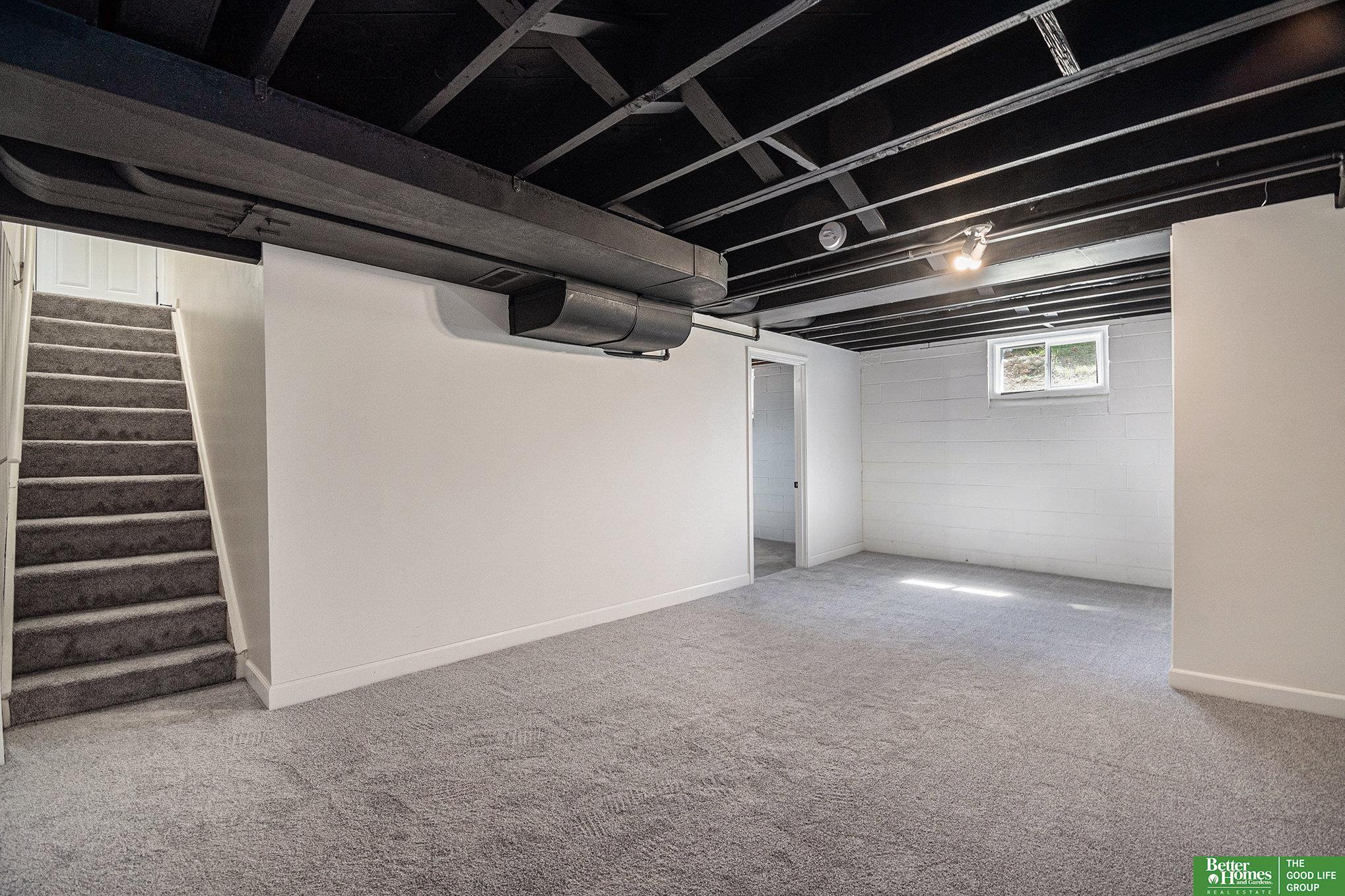 2215 S 42nd Street