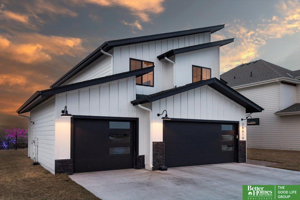 28610 Laurel Circle