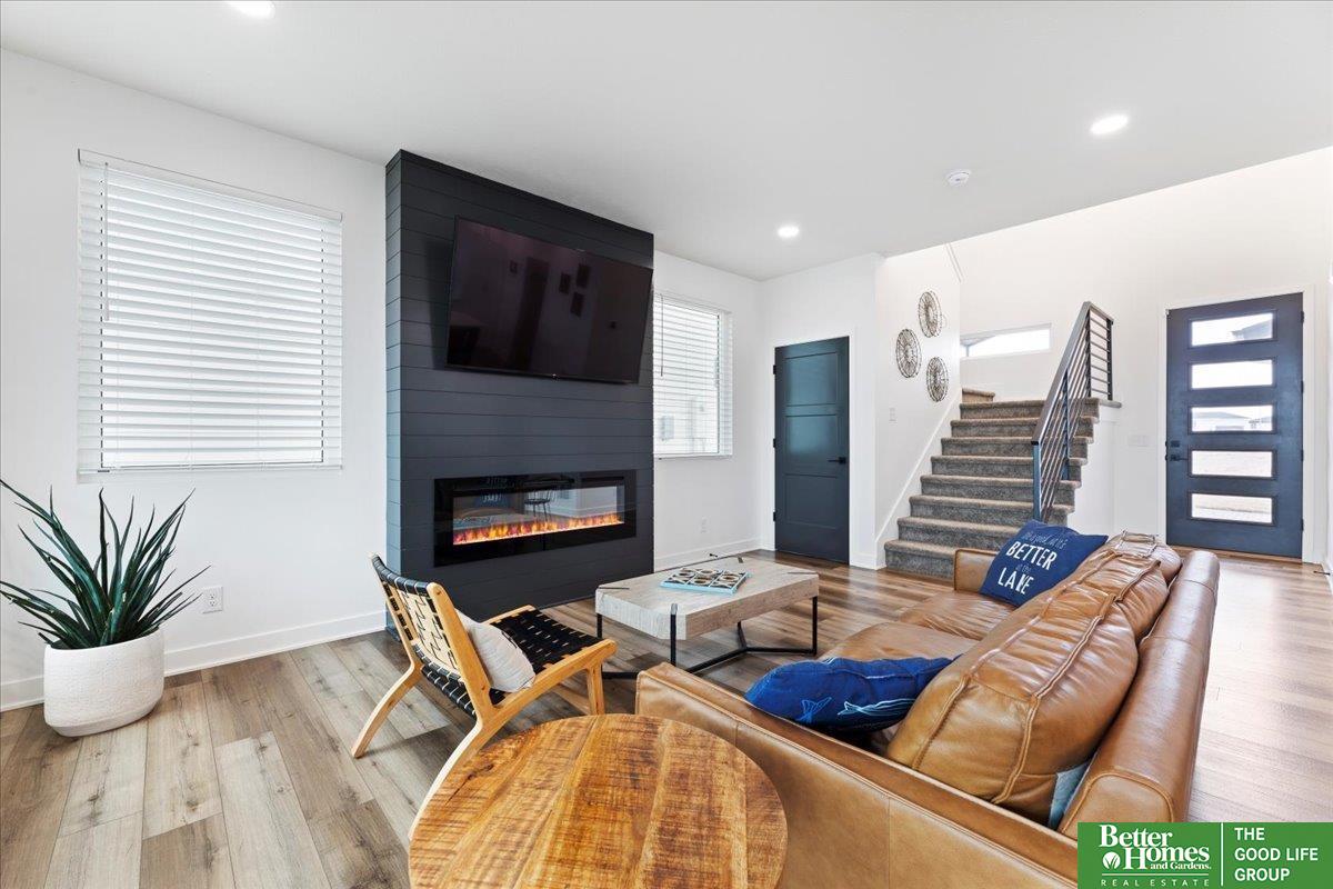 28610 Laurel Circle