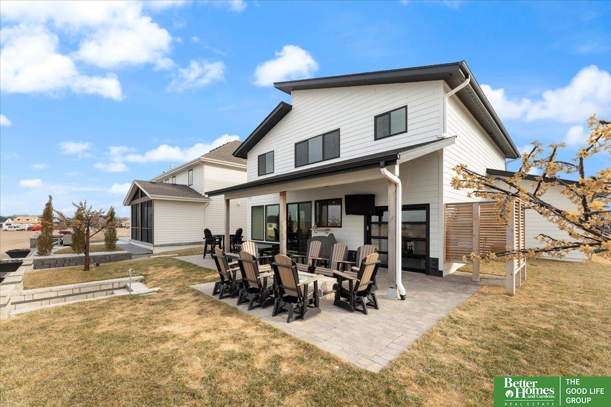 28610 Laurel Circle