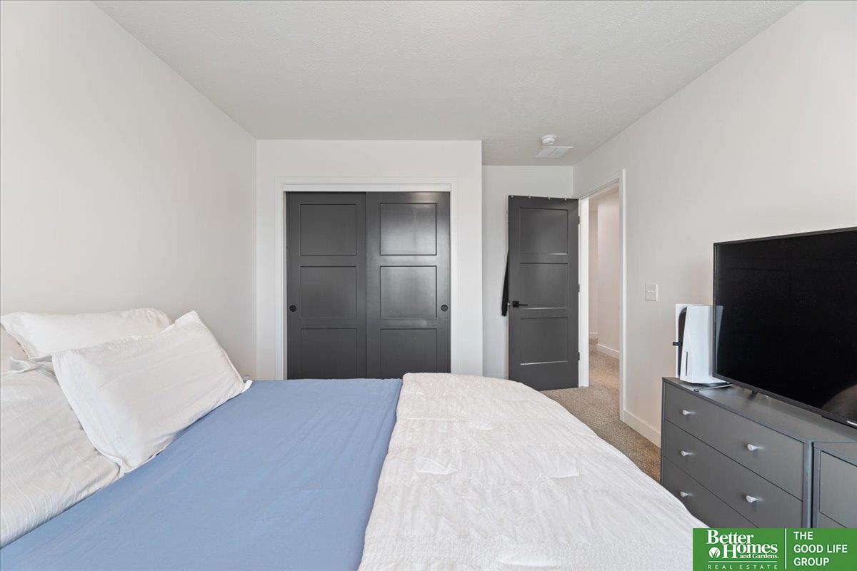 28610 Laurel Circle