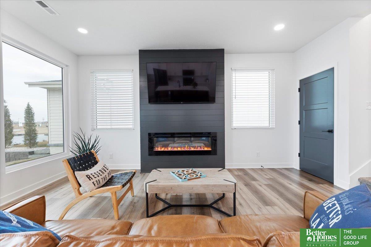 28610 Laurel Circle