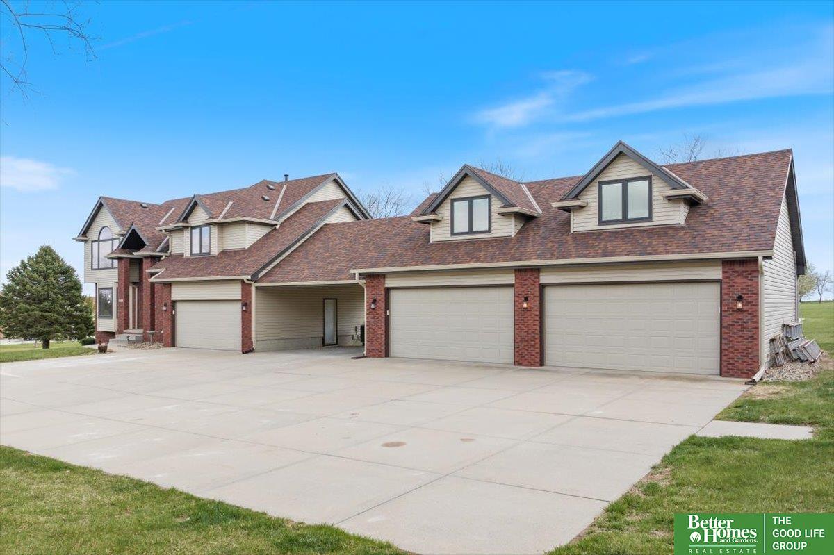 9751 Choke Cherry Lane