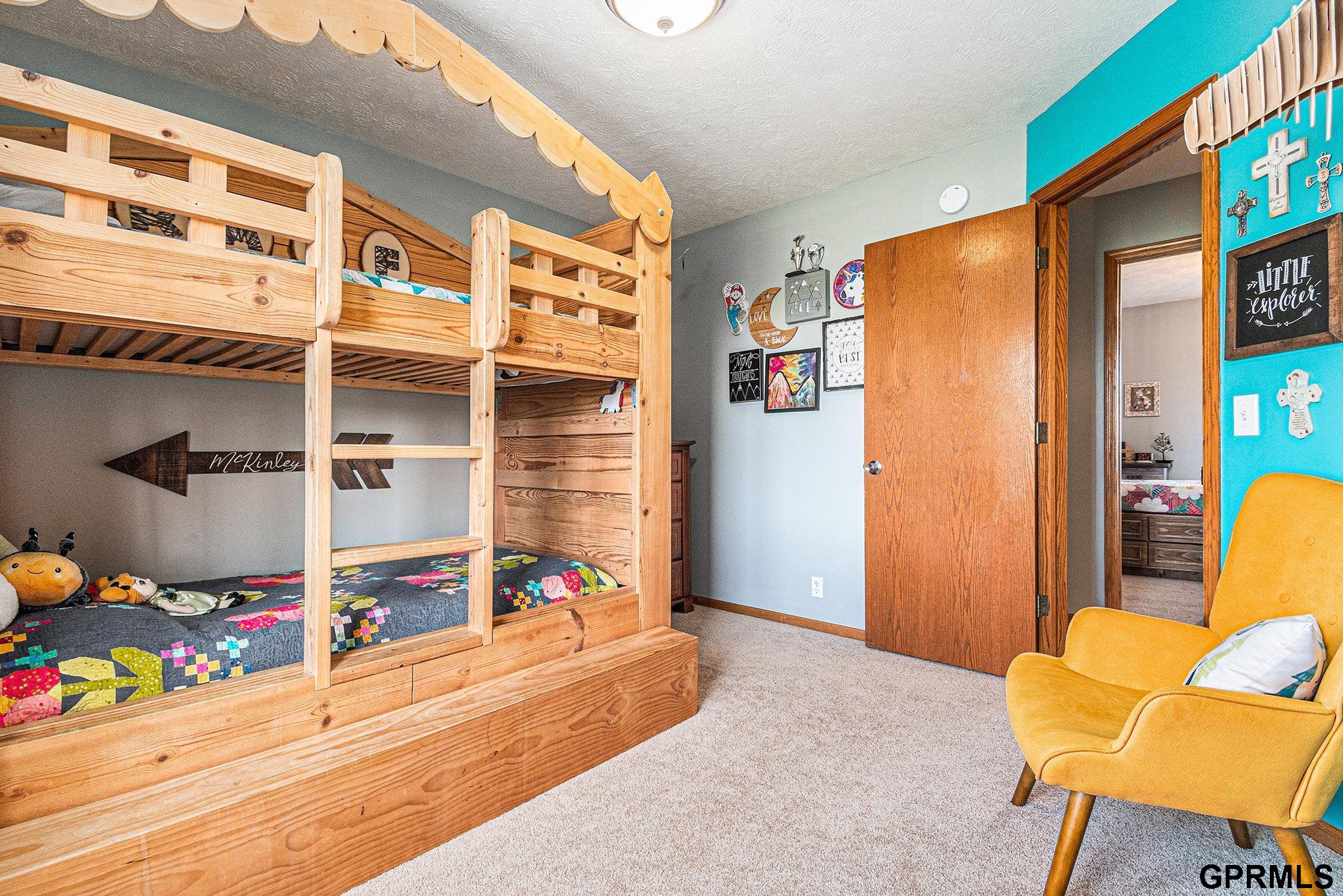 4605 Aspen Circle