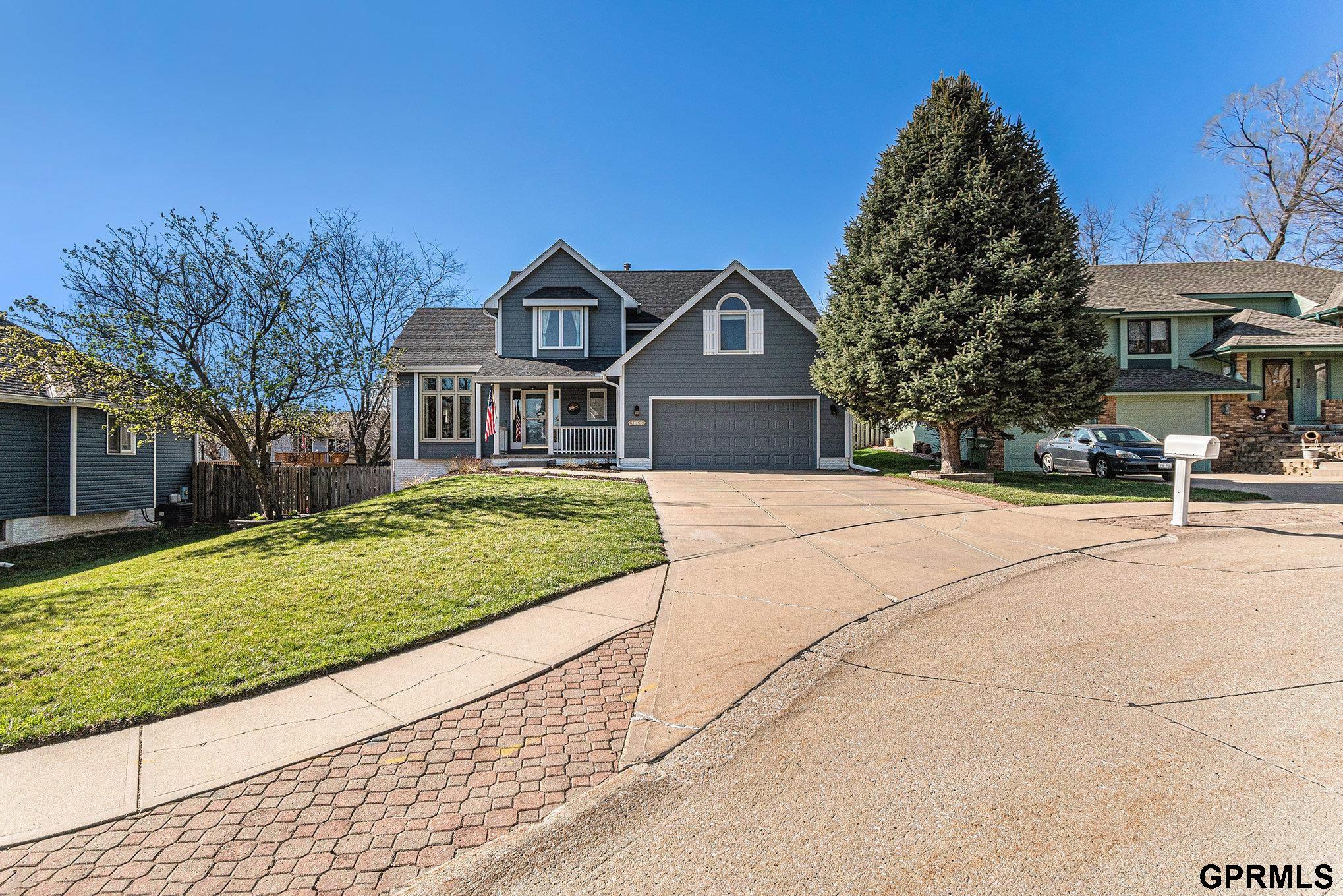 4605 Aspen Circle