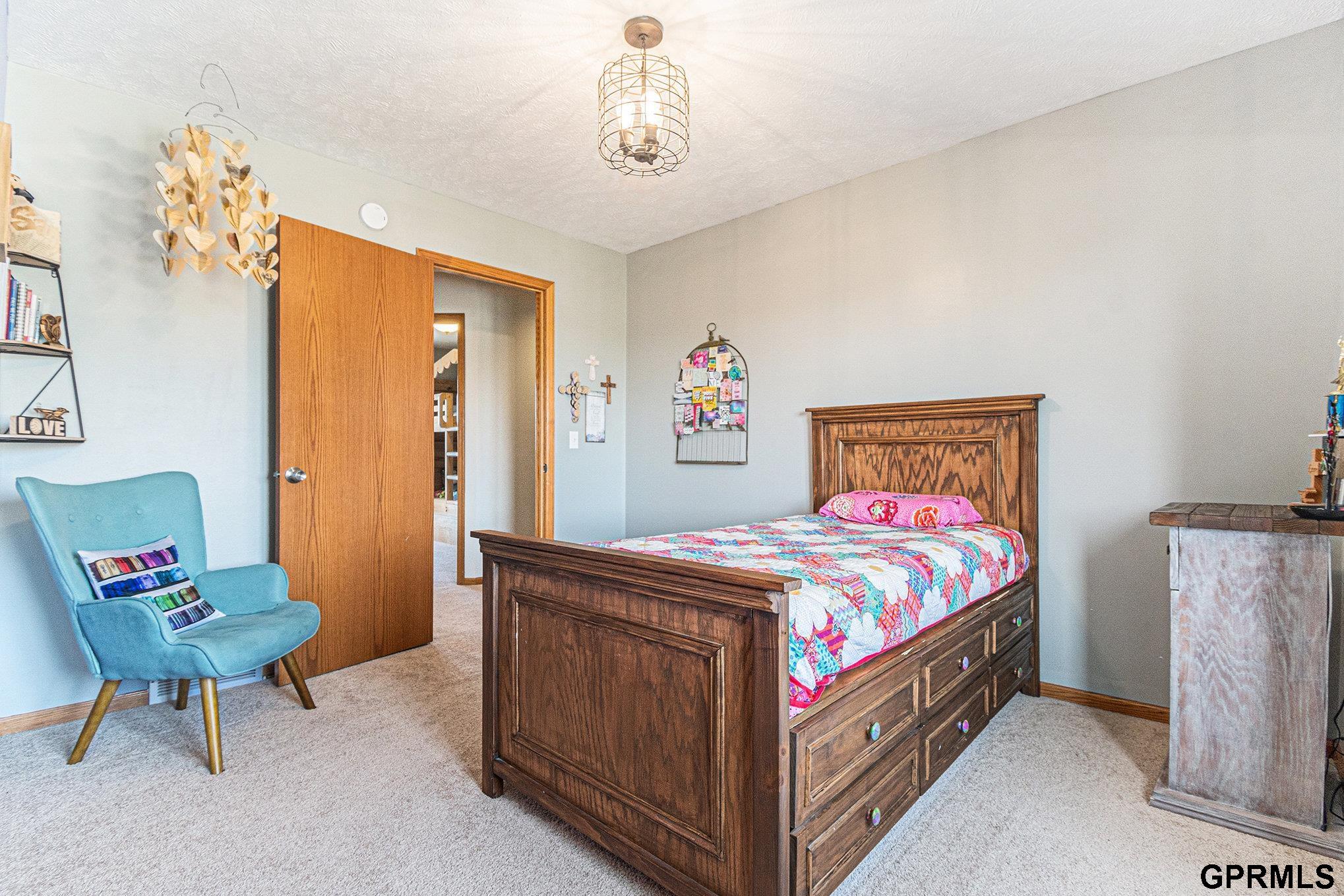 4605 Aspen Circle