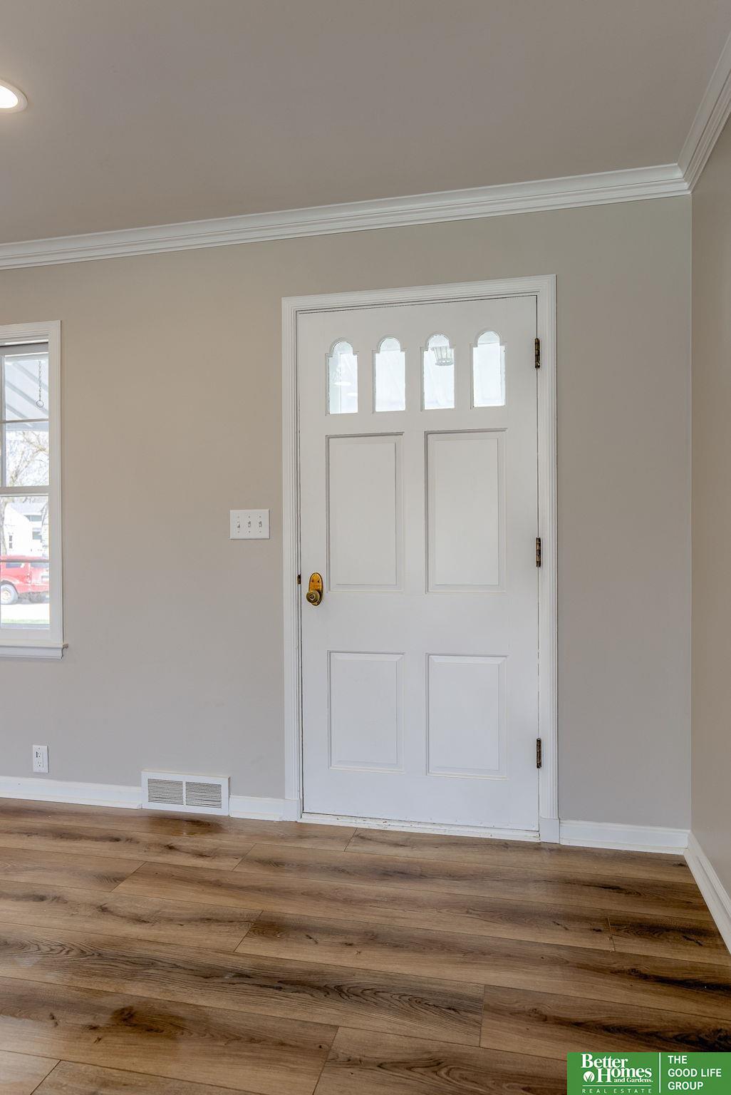 2041 Front Street