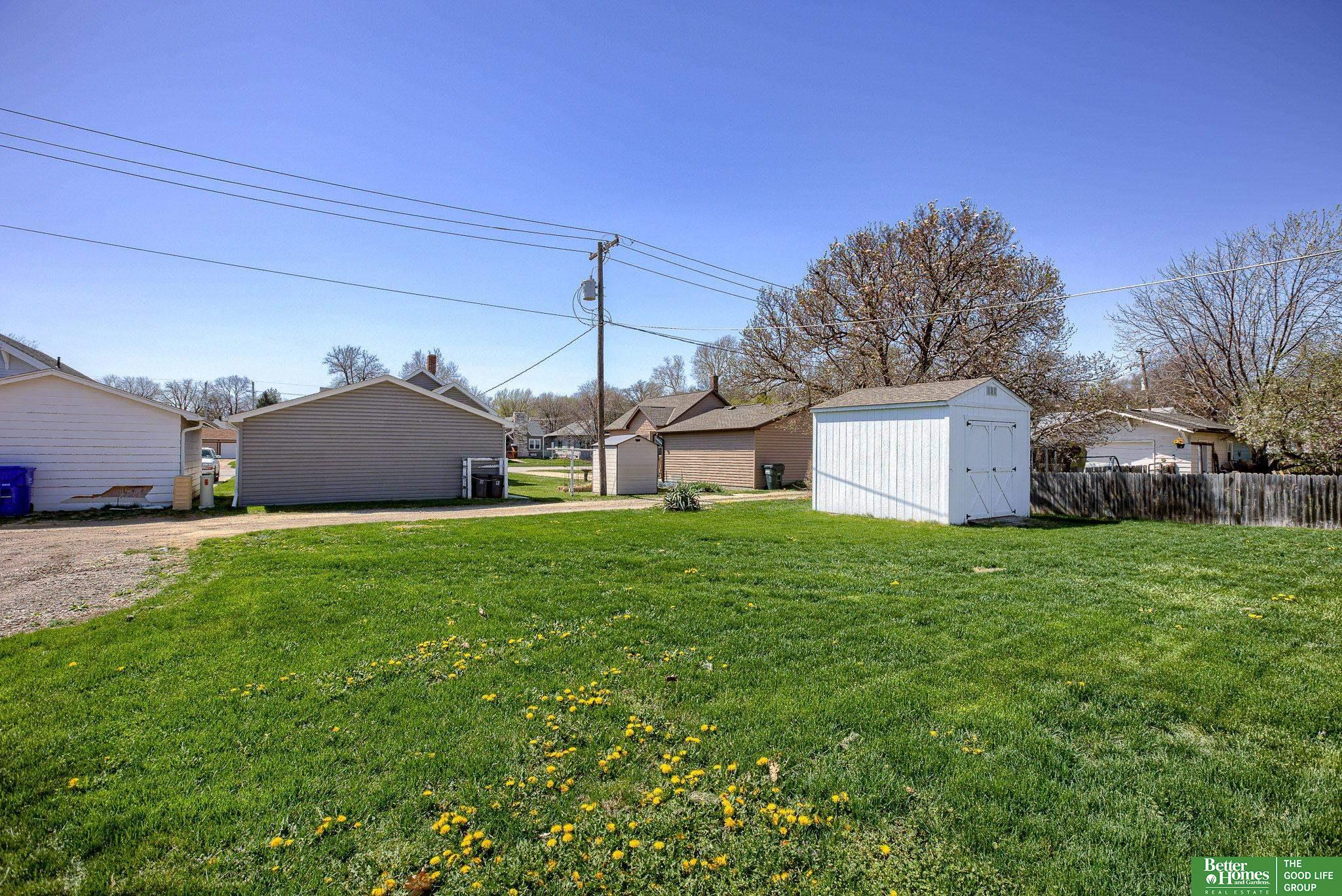 2041 Front Street