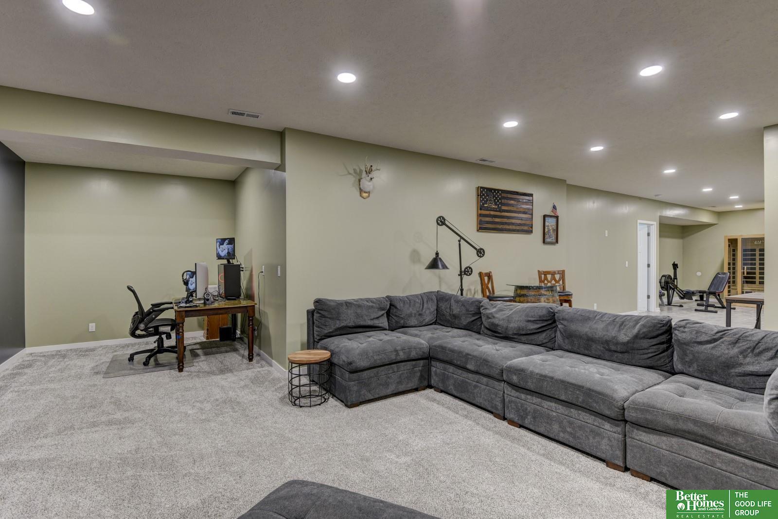 2978 Ravae Lane