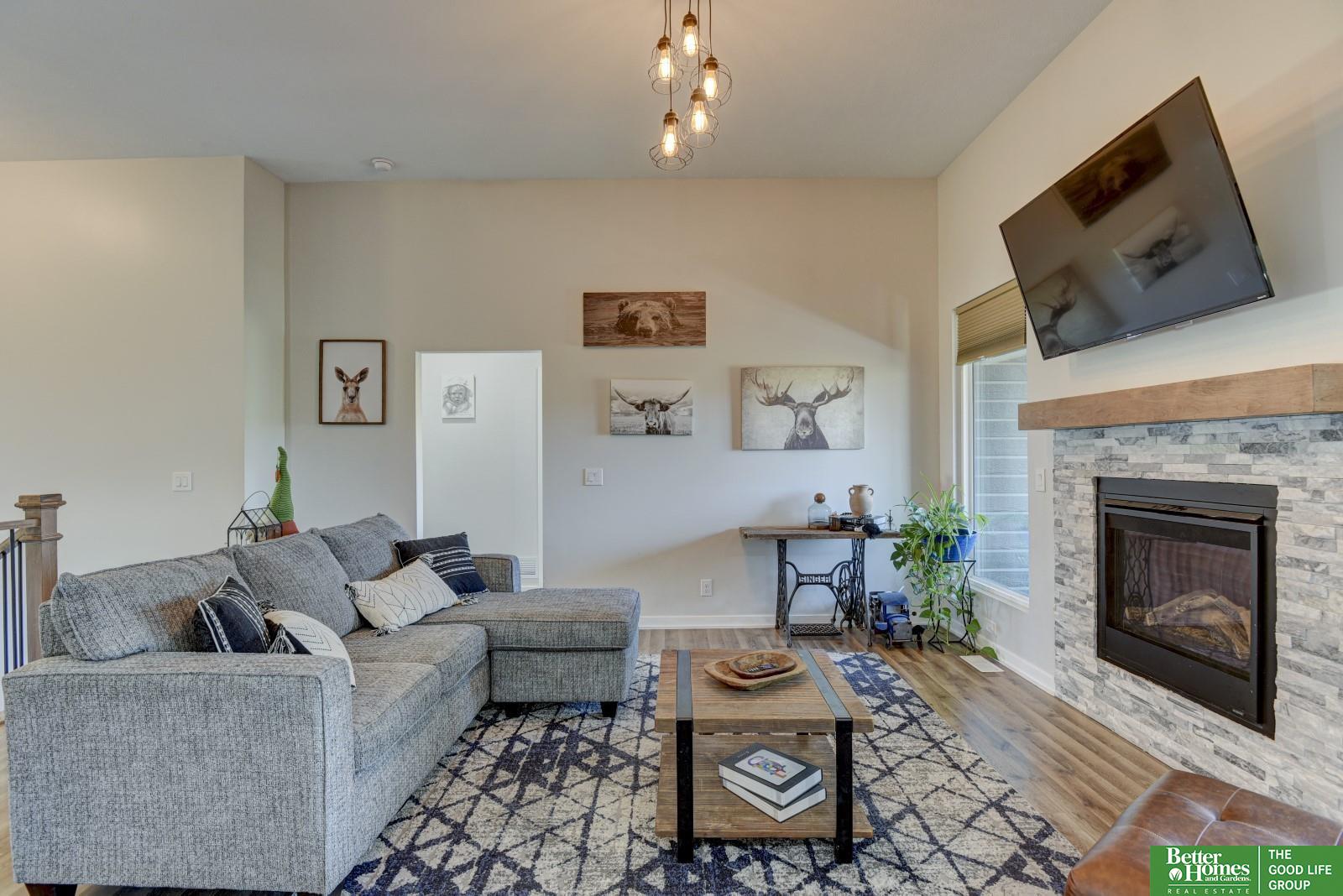 2978 Ravae Lane