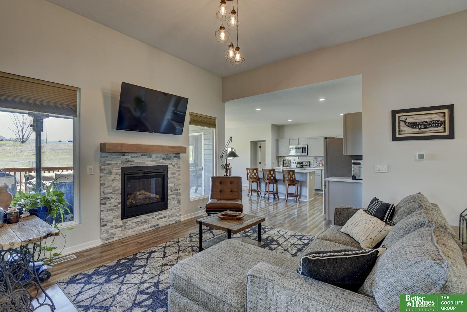 2978 Ravae Lane
