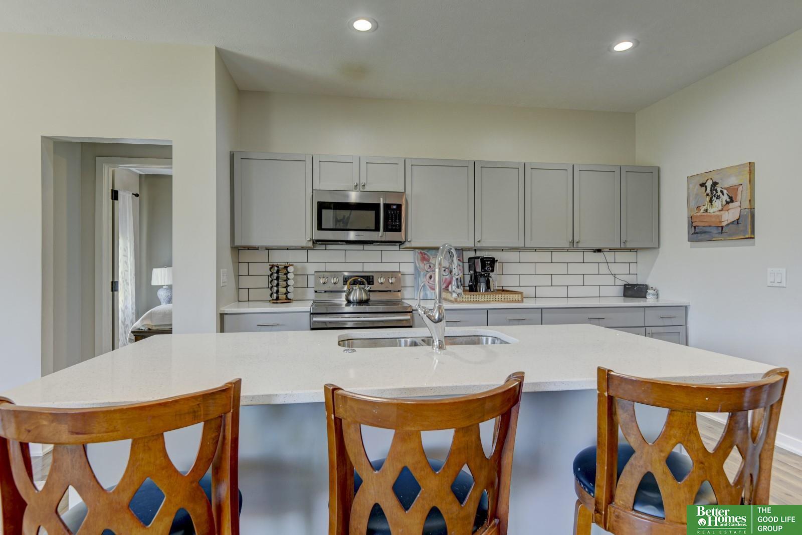2978 Ravae Lane