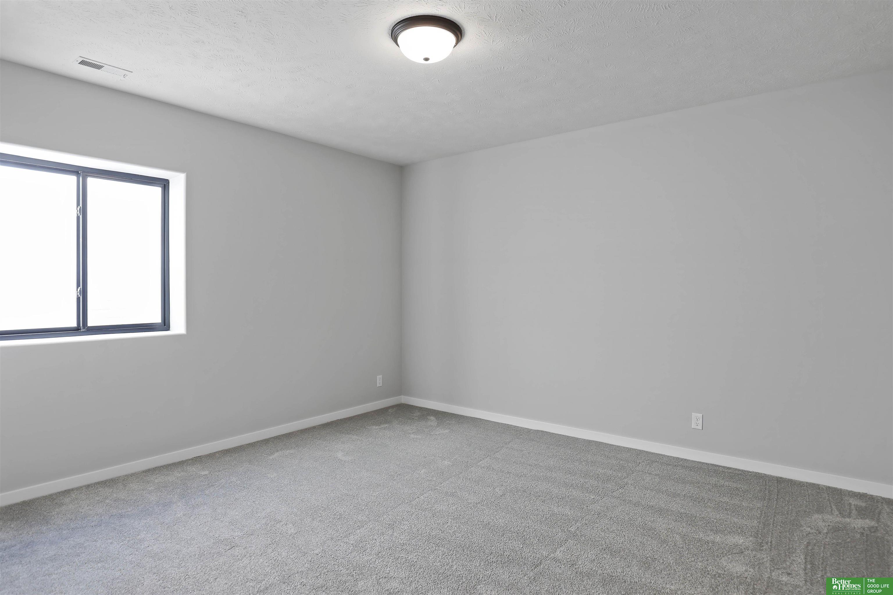 11606 S 116th Street