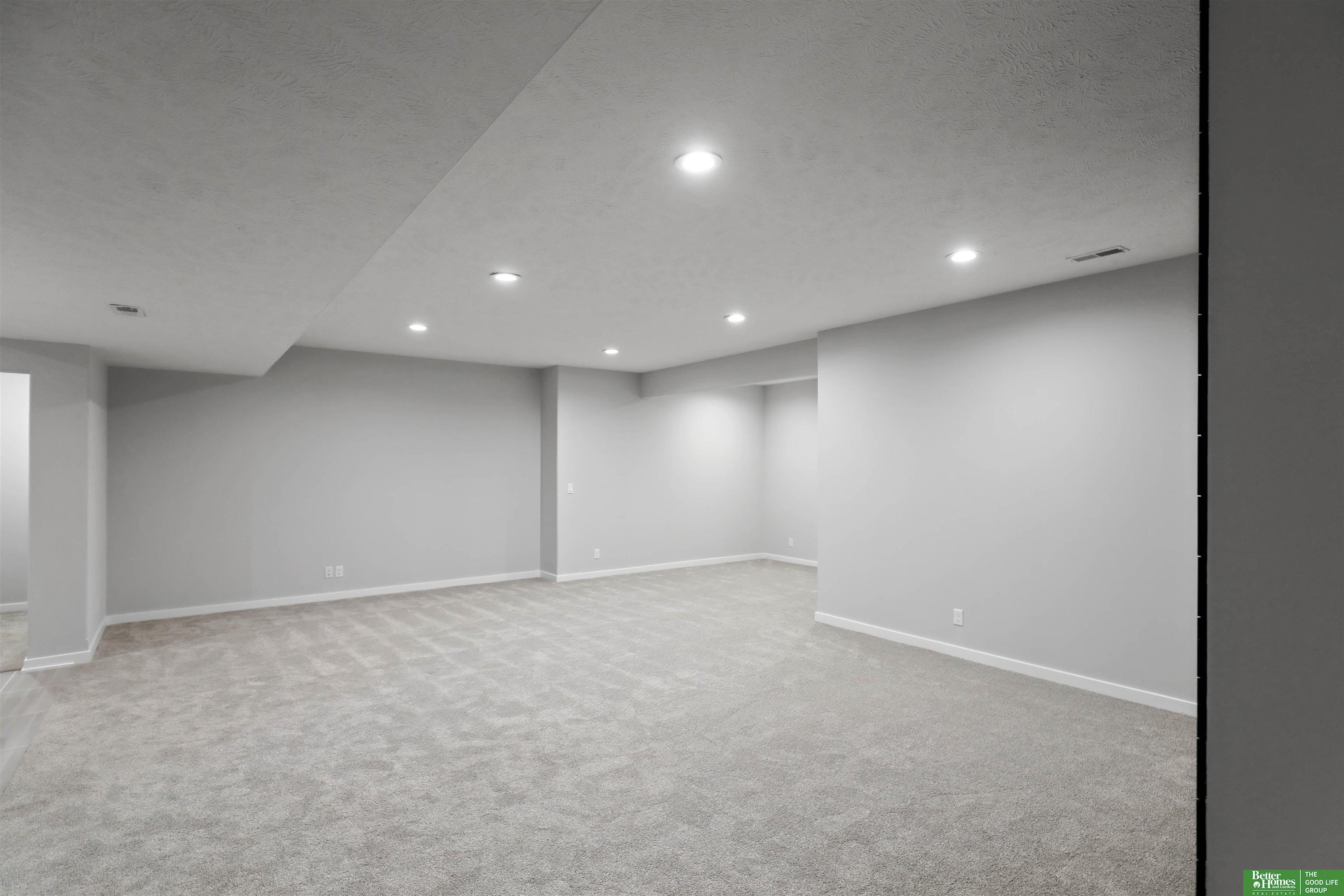 11606 S 116th Street