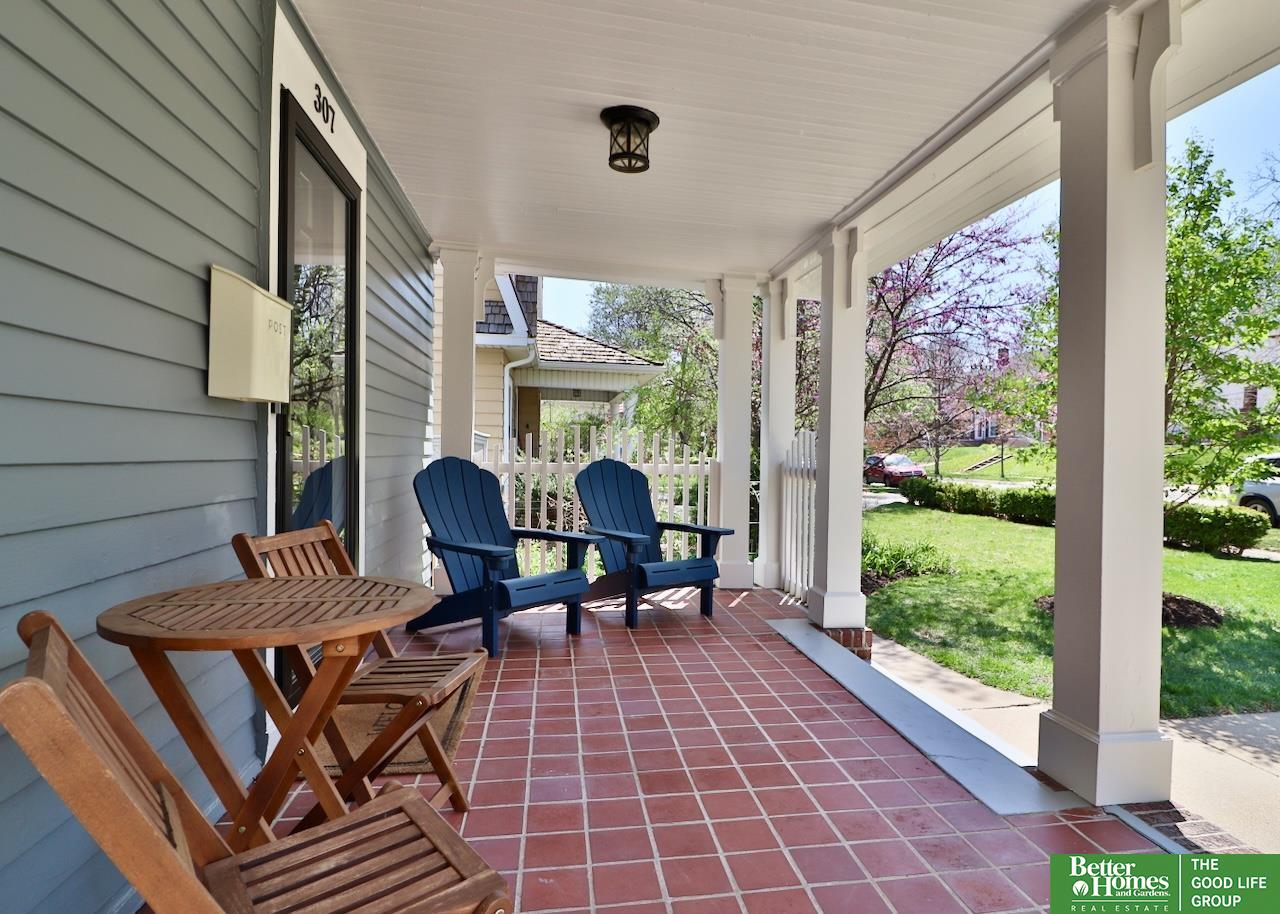 307 S 50th Avenue