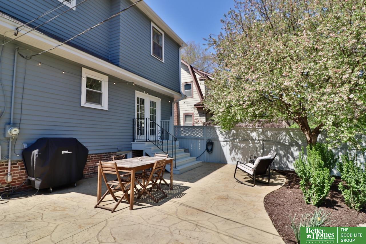 307 S 50th Avenue