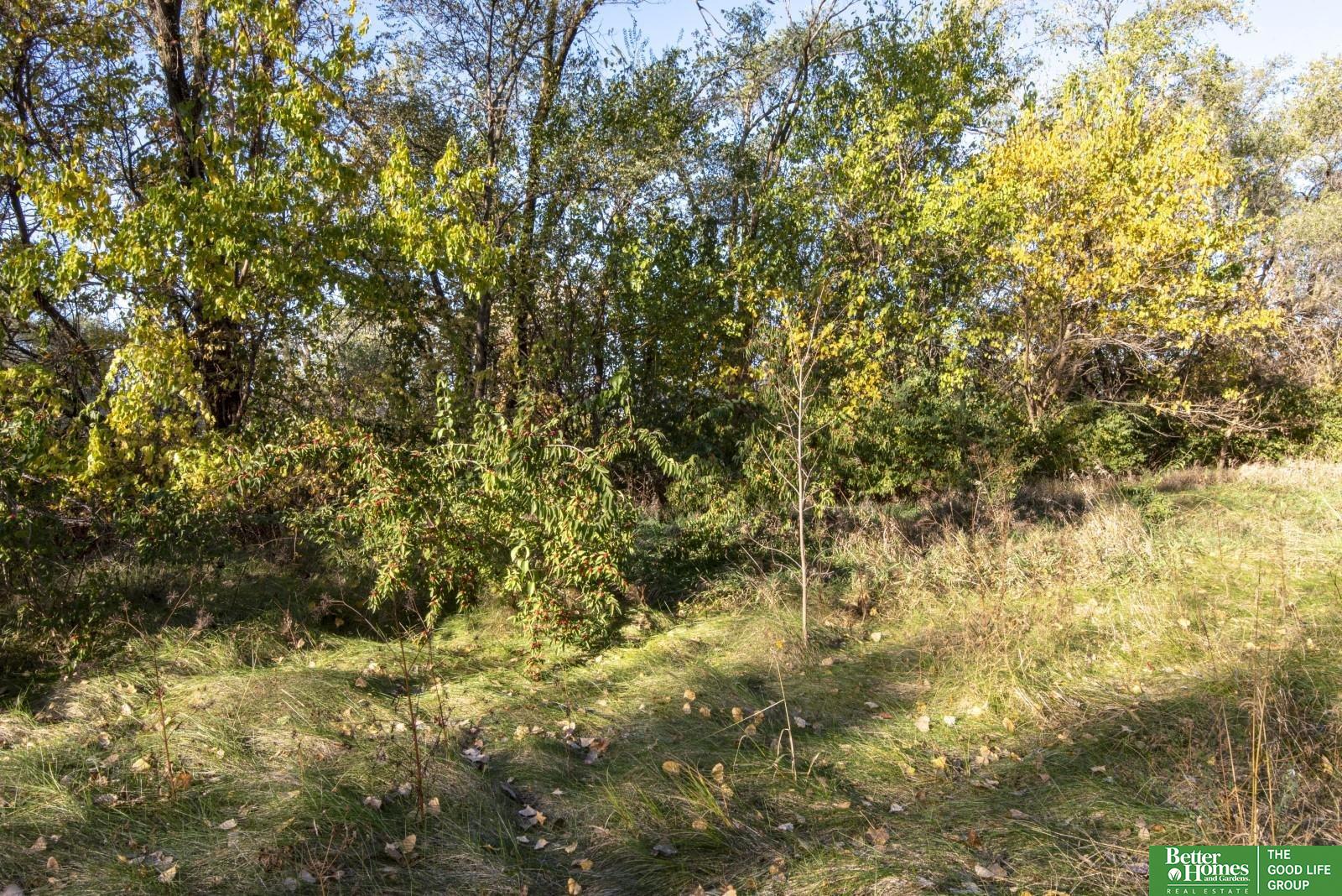 32401 E Lake Park Drive