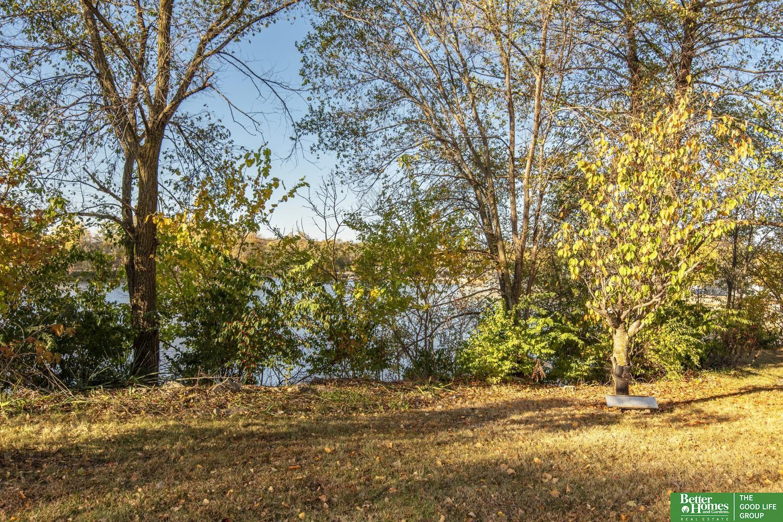 32401 E Lake Park Drive