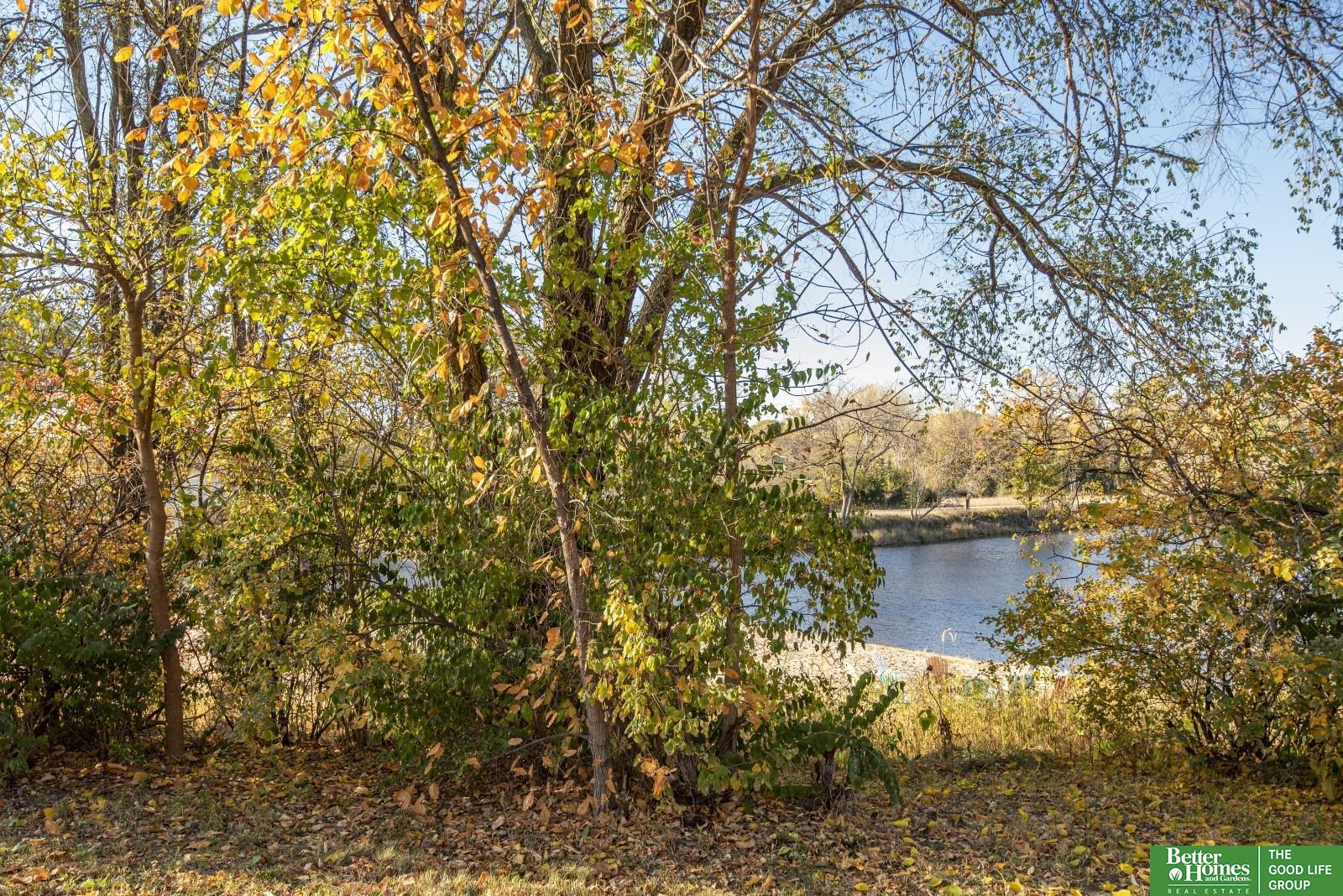 32401 E Lake Park Drive