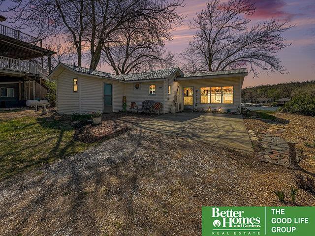 32401 E Lake Park Drive