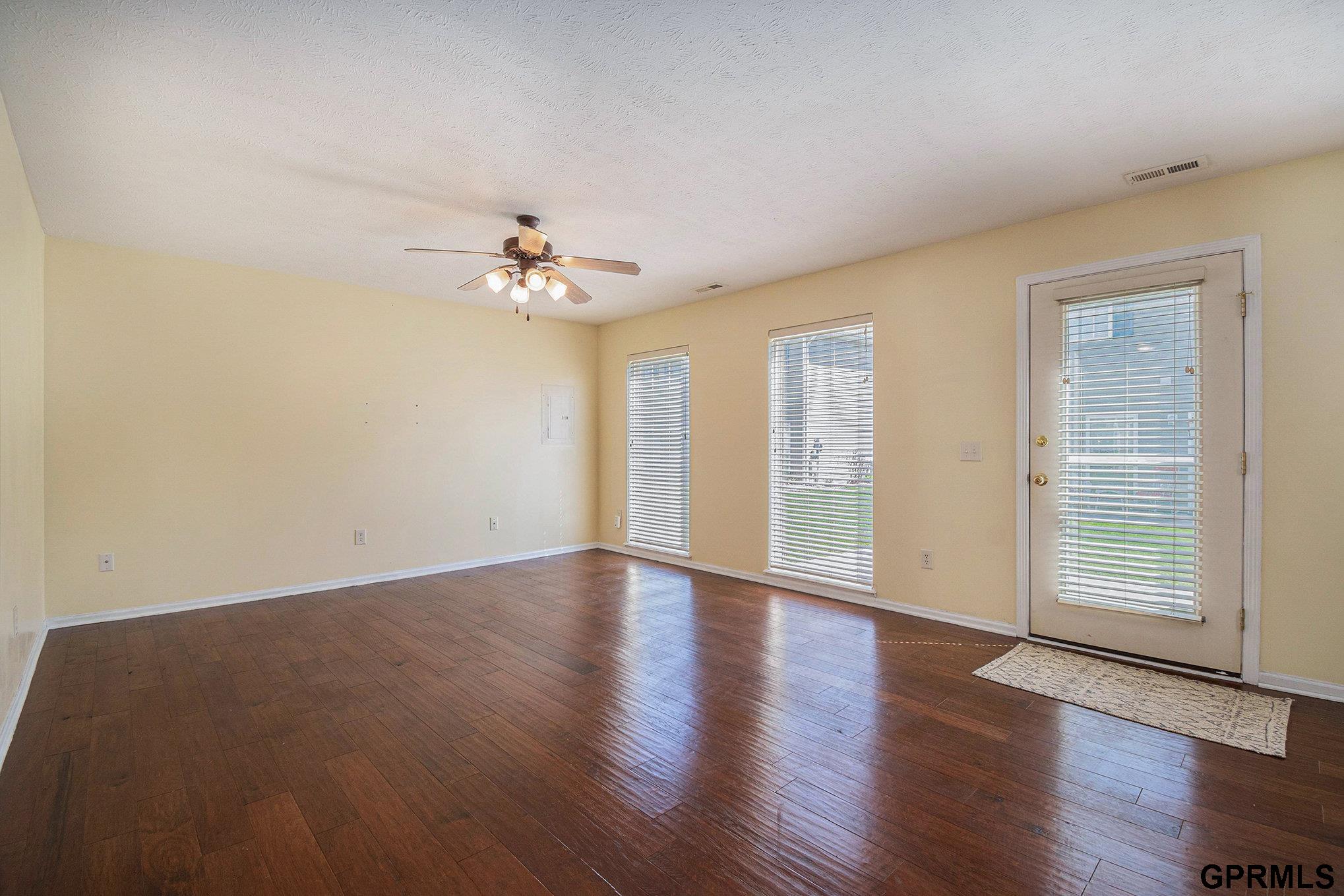 1739 N 175th Court