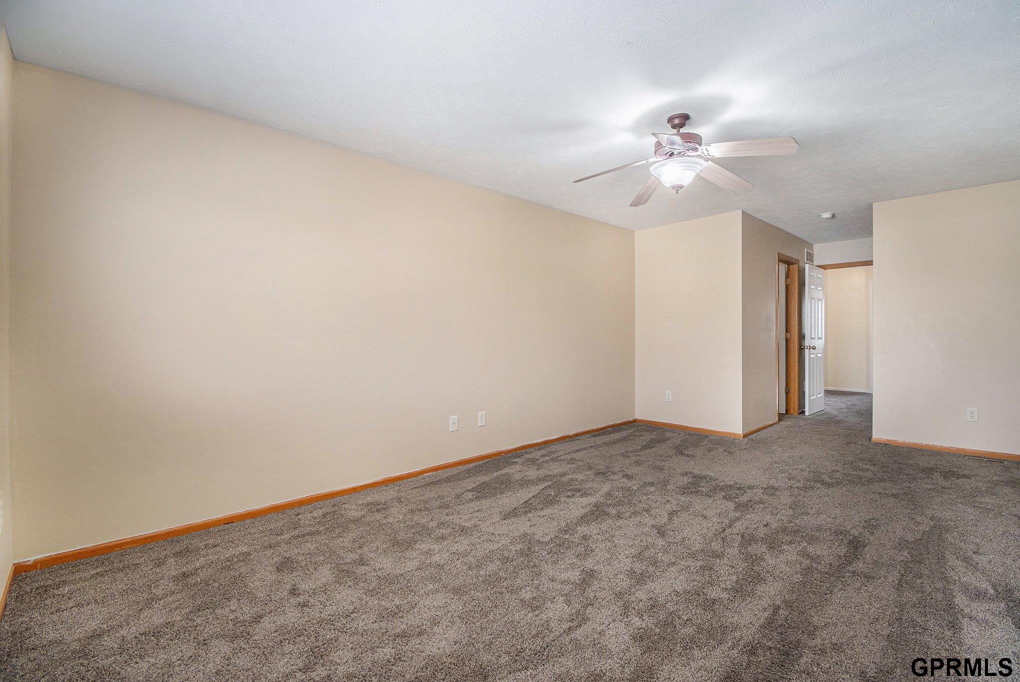 1739 N 175th Court